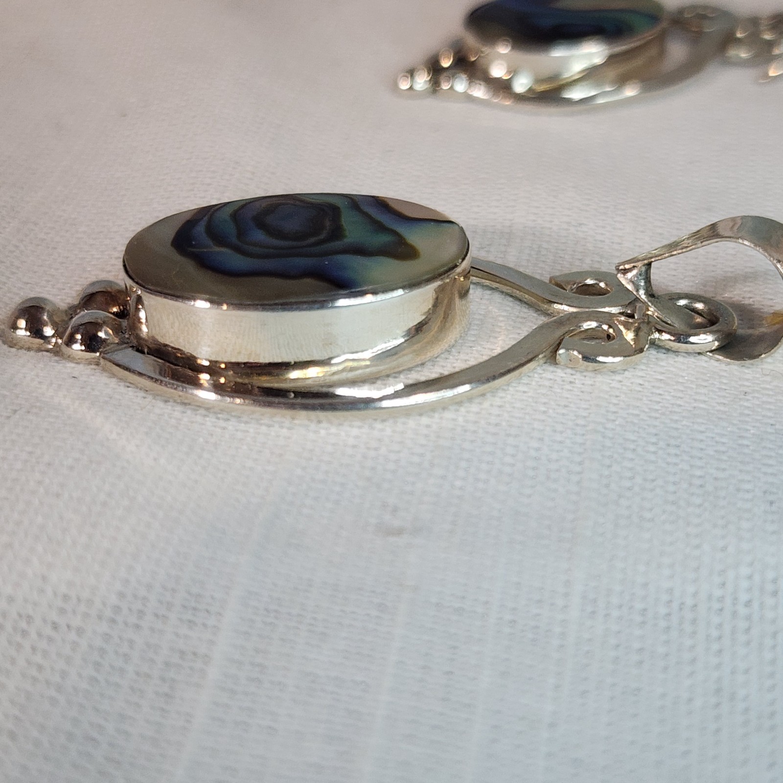 Mexico MG243, Vintage 925 Sterling Silver/Abalone, Pendant and Earrings, NICE!