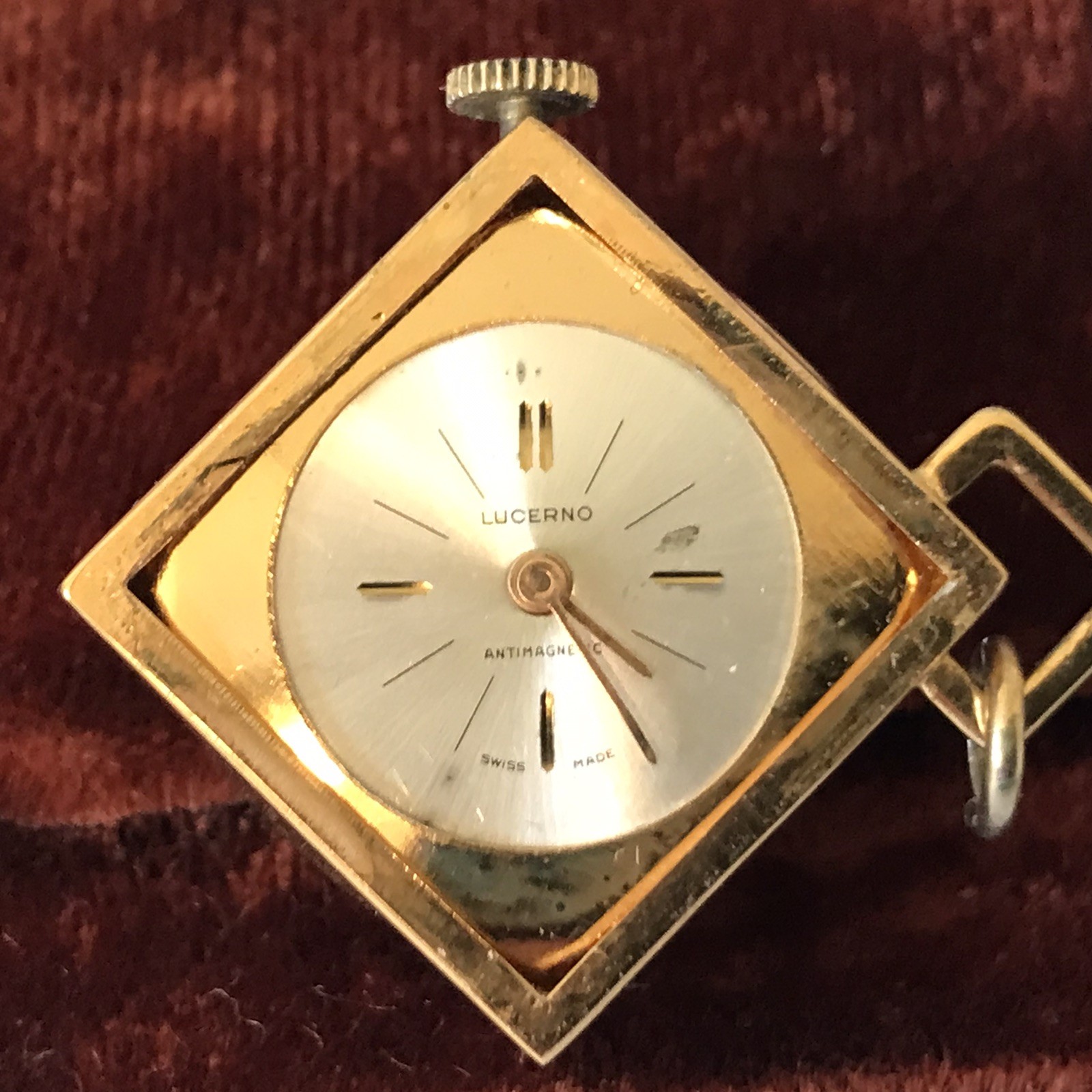 Lucerno Manual 22mm 1 Jewel Crystal Cube Pendant Watch RUNS