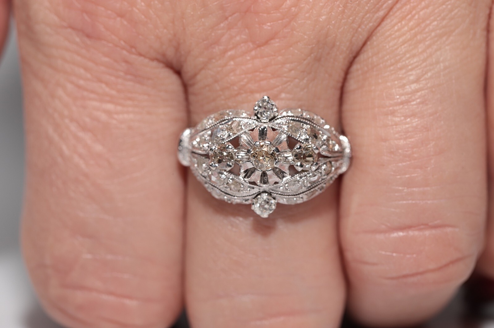 Antique 18k Gold Circa 1920s Art Deco Handcrafted Natural Diamond Decorated Ring