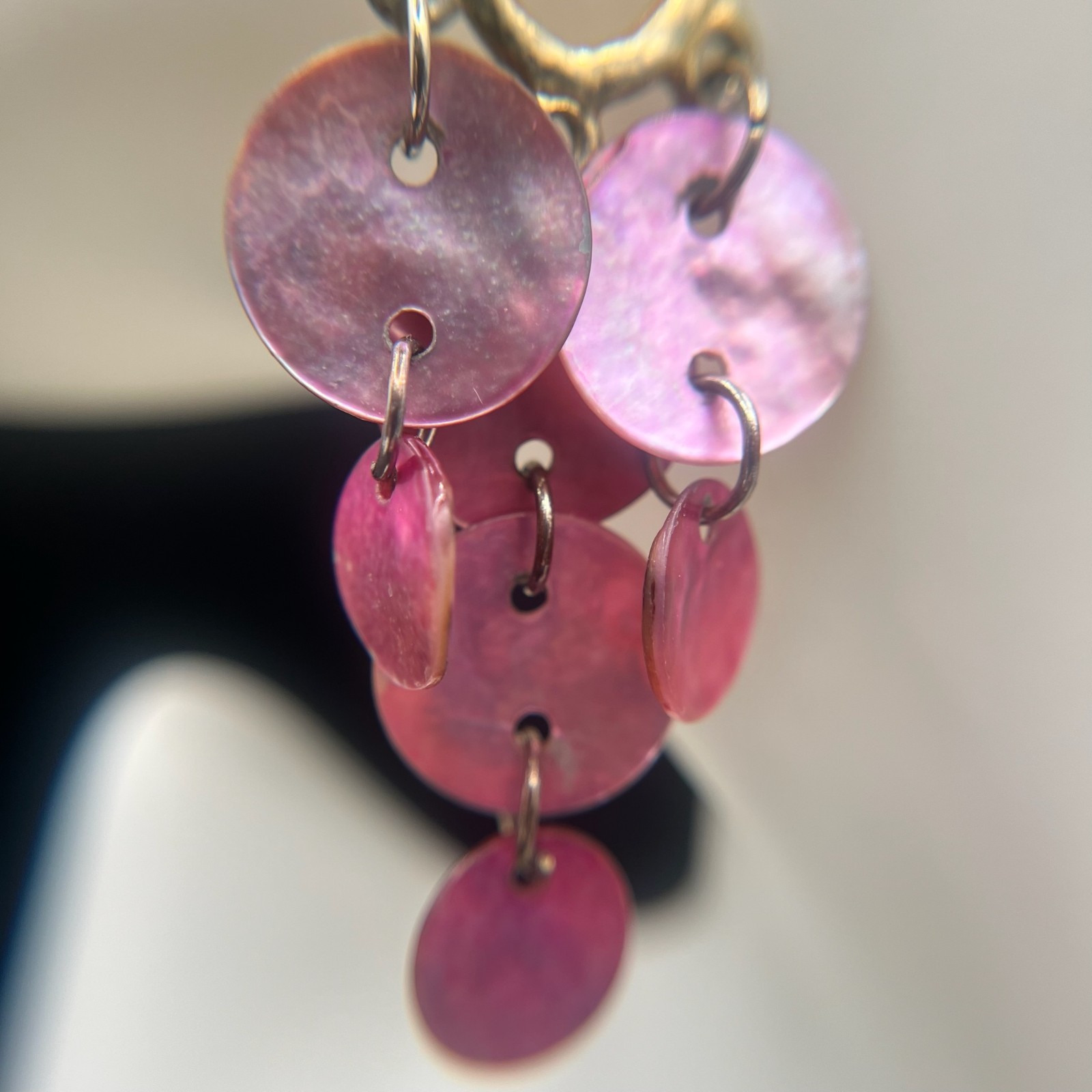 Vintage Y2K Dyed Shell Disc Chandelier Earrings Dangle Boho Fish Hook Jewelry