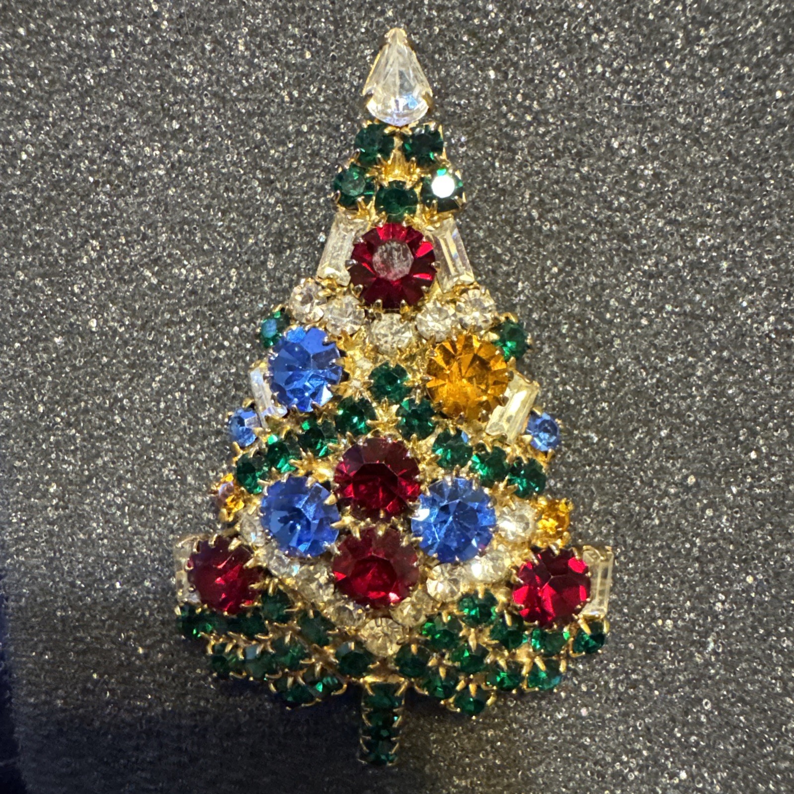 Vintage Eisenberg Ice Multicolor Rhinestone Christmas Tree Brooch Gold Plate