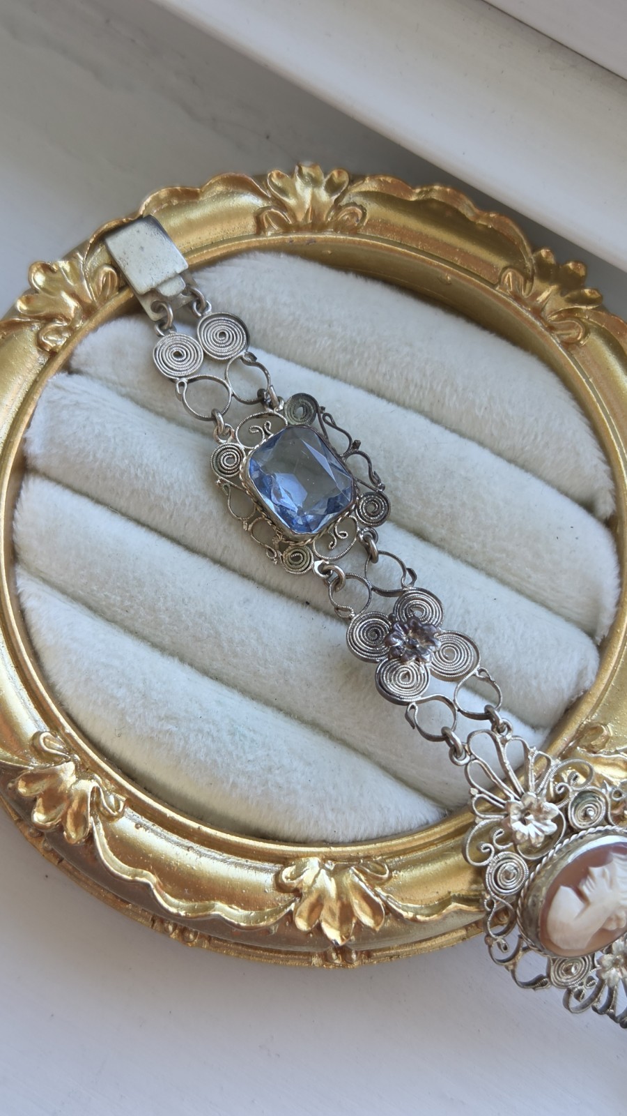 Vintage Art Deco Cannetille Filigree Cameo & Topaz Bracelet 7″
