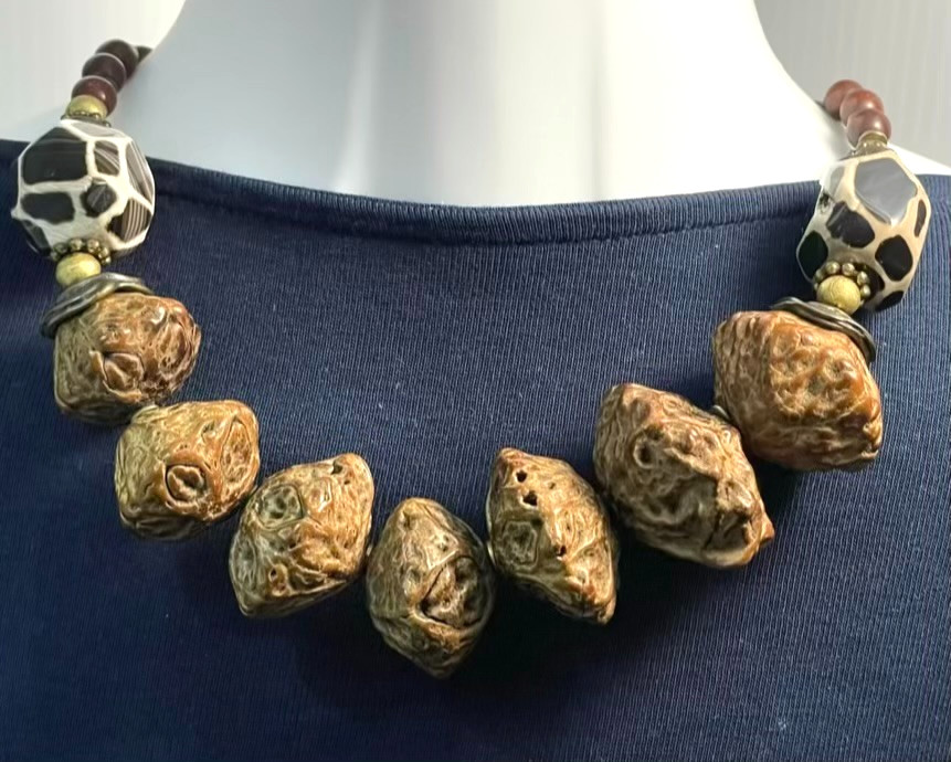 Paldao Dracontomelon Seeds & Honeycomb Agate Necklace Wire Clasp Artisan Vintage