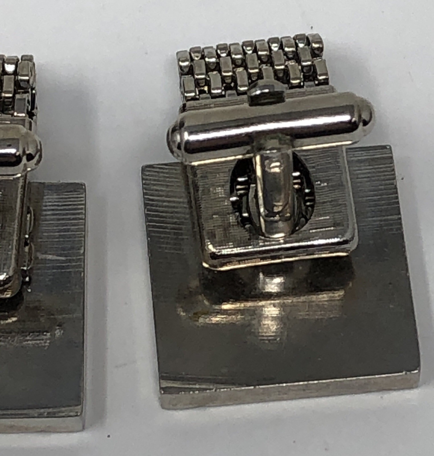 Hadley Cufflinks Wrap Around Silver Tone Mesh – Vintage