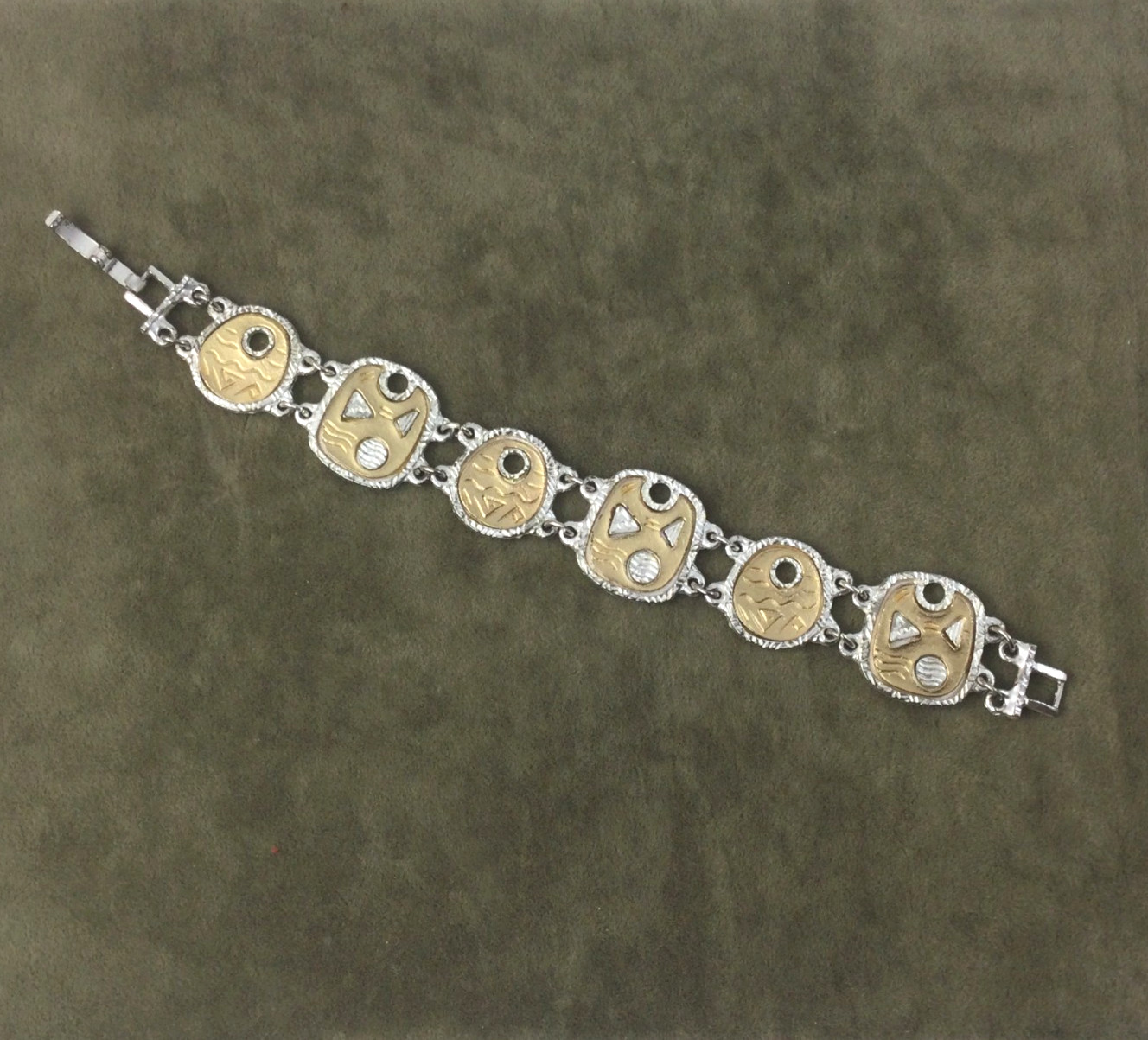 Vintage Gold Silver Metal Bracelet Geometric Design Signs Disks 7″ Not Signed