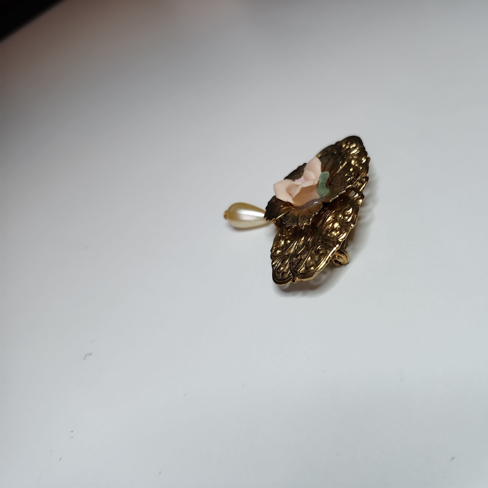 Vintage Brooch Gold Tone Floral Dangle Faux Pearl With Enameled Rose Filigree