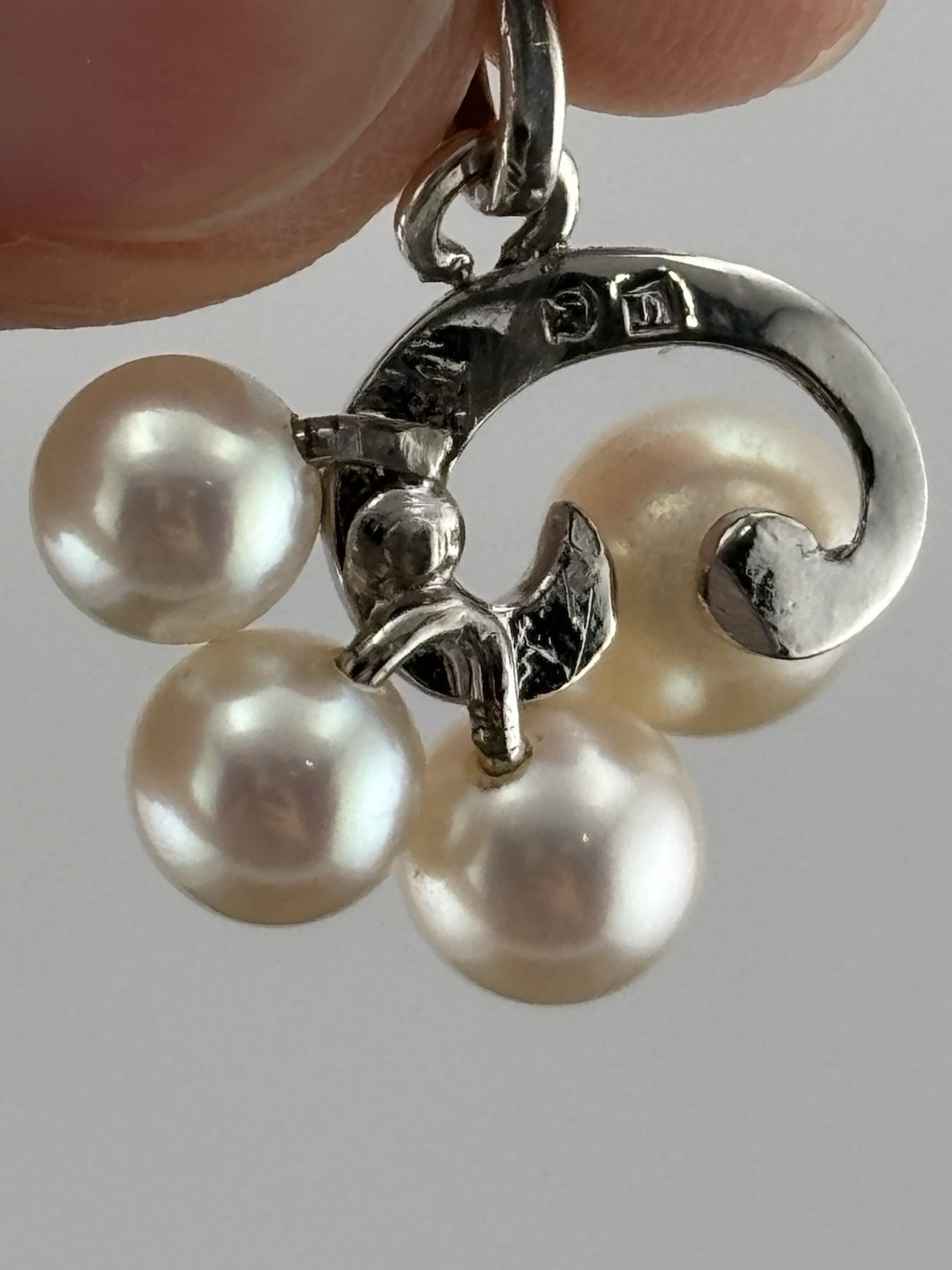 Vintage Sterling Silver Mikimoto Akoya Pearl Pendant 4 Pearls Swirl Charm .75″