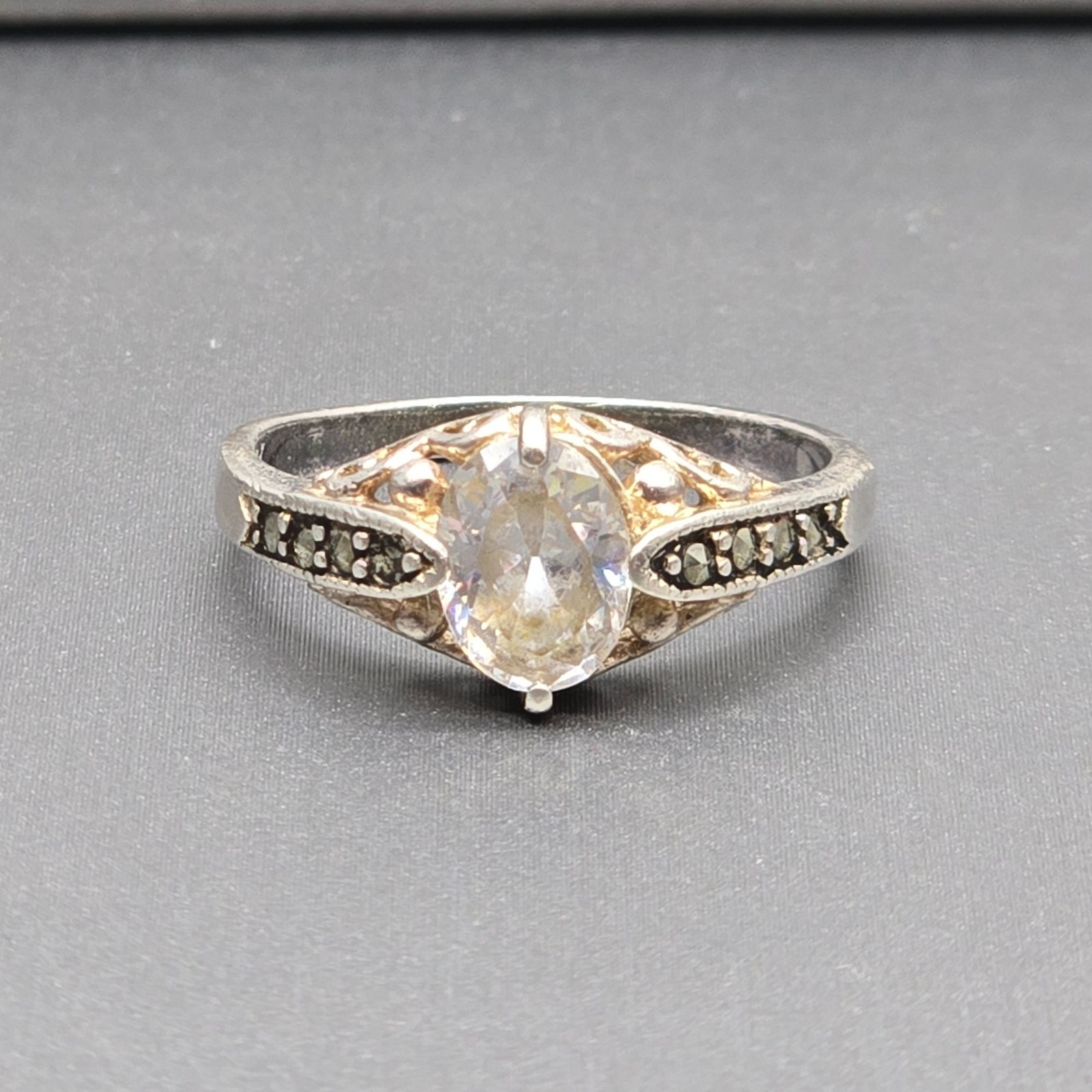 Vintage Art Deco Revival Sterling Silver Crystal Ring Size 8 Filigree Signed CW