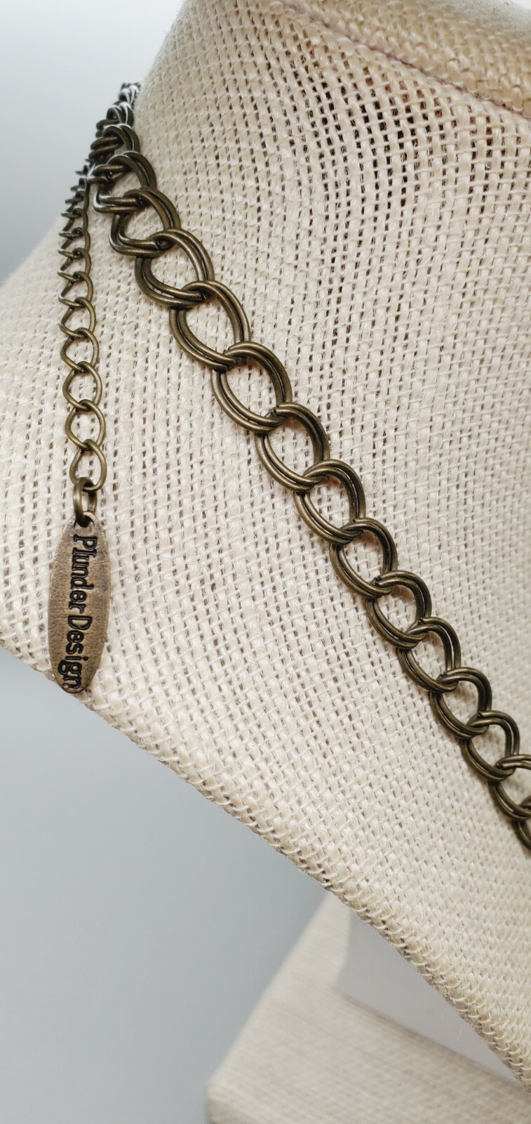 Plunder Faux Pearl and Glass Beaded Anique gold colored metal necklace 18″ bl03