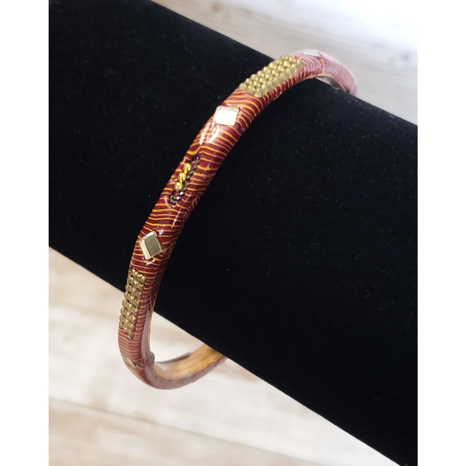 Vintage Bracelet / Bangle Red Brown Tone, Gold Tone with Metal Detail 7.25″