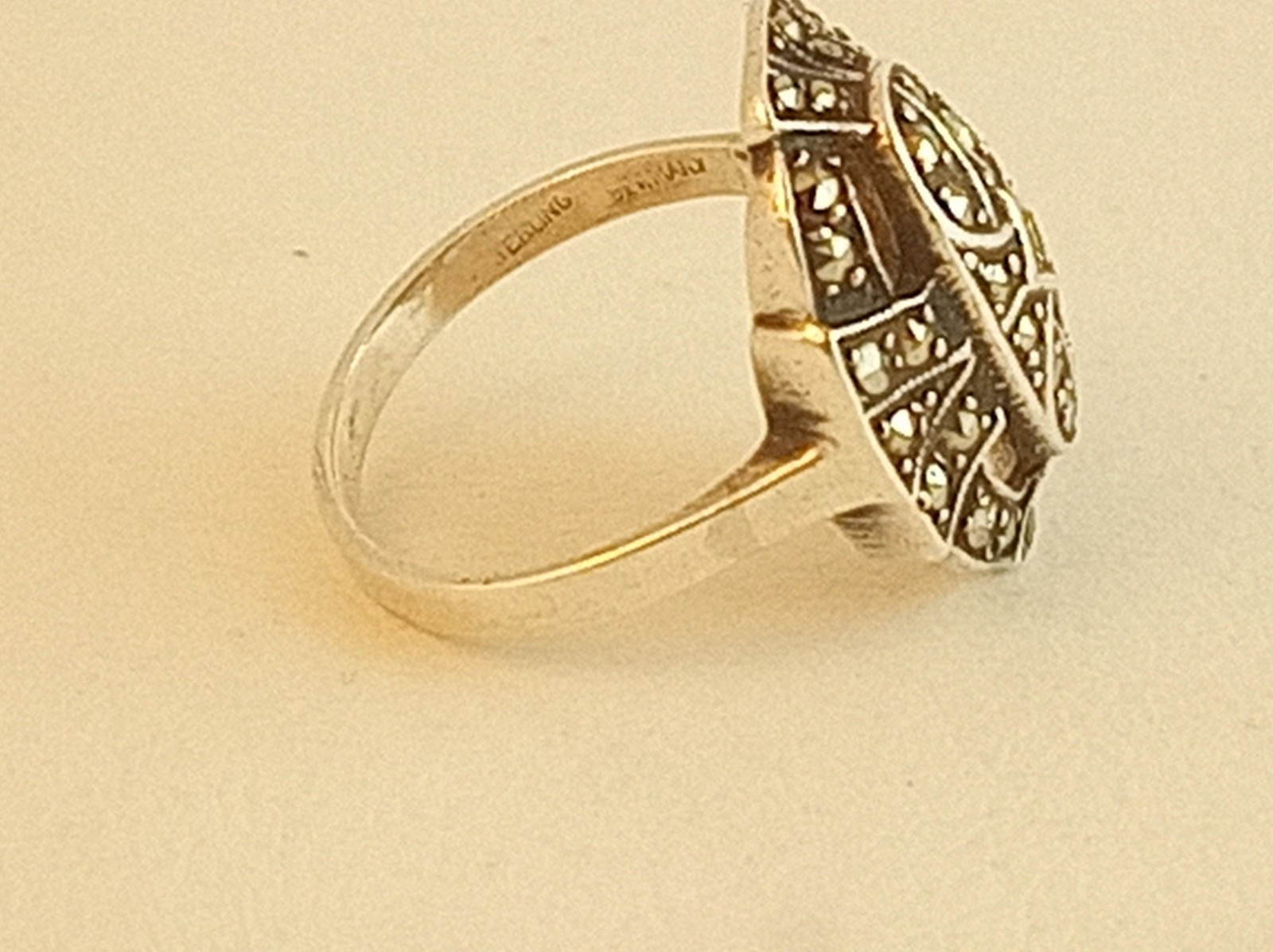 Vintage sterling silver marcasite domed top ring Germany sz 8