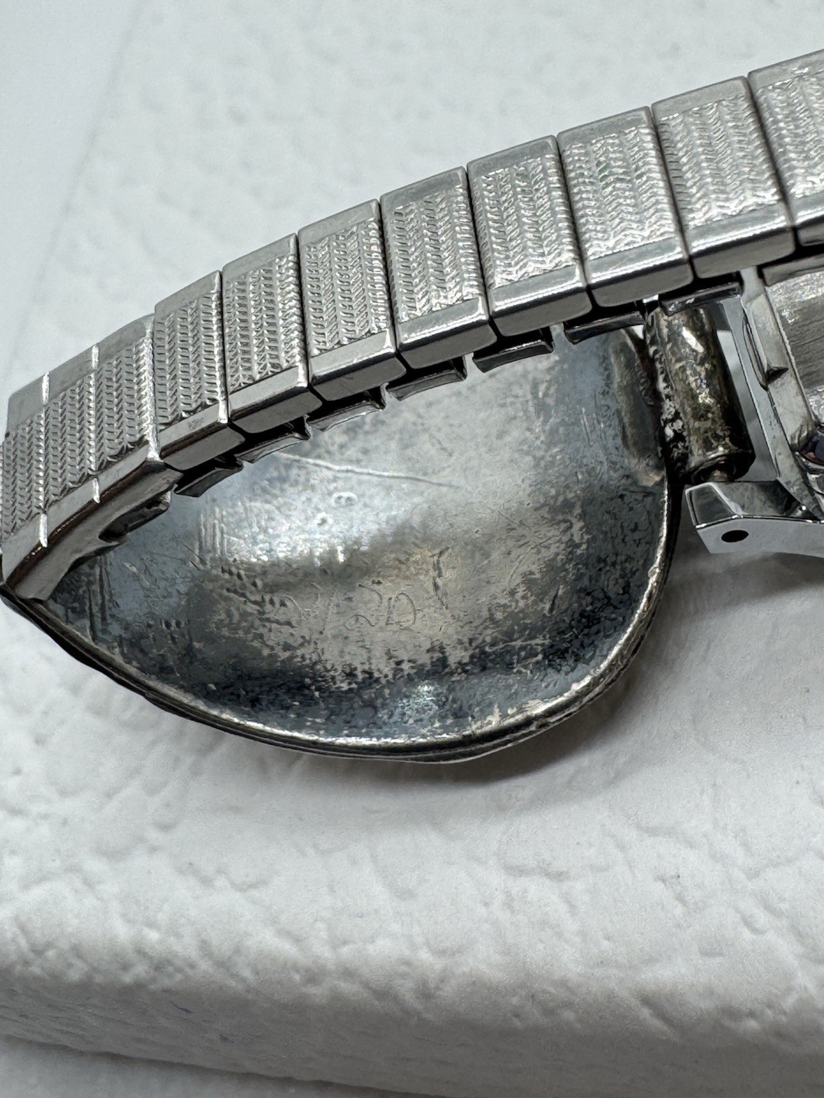 Sterling Silver CORAL Coral Unsigned Watch Tips 925 w/ Untested Watch Shadow Box