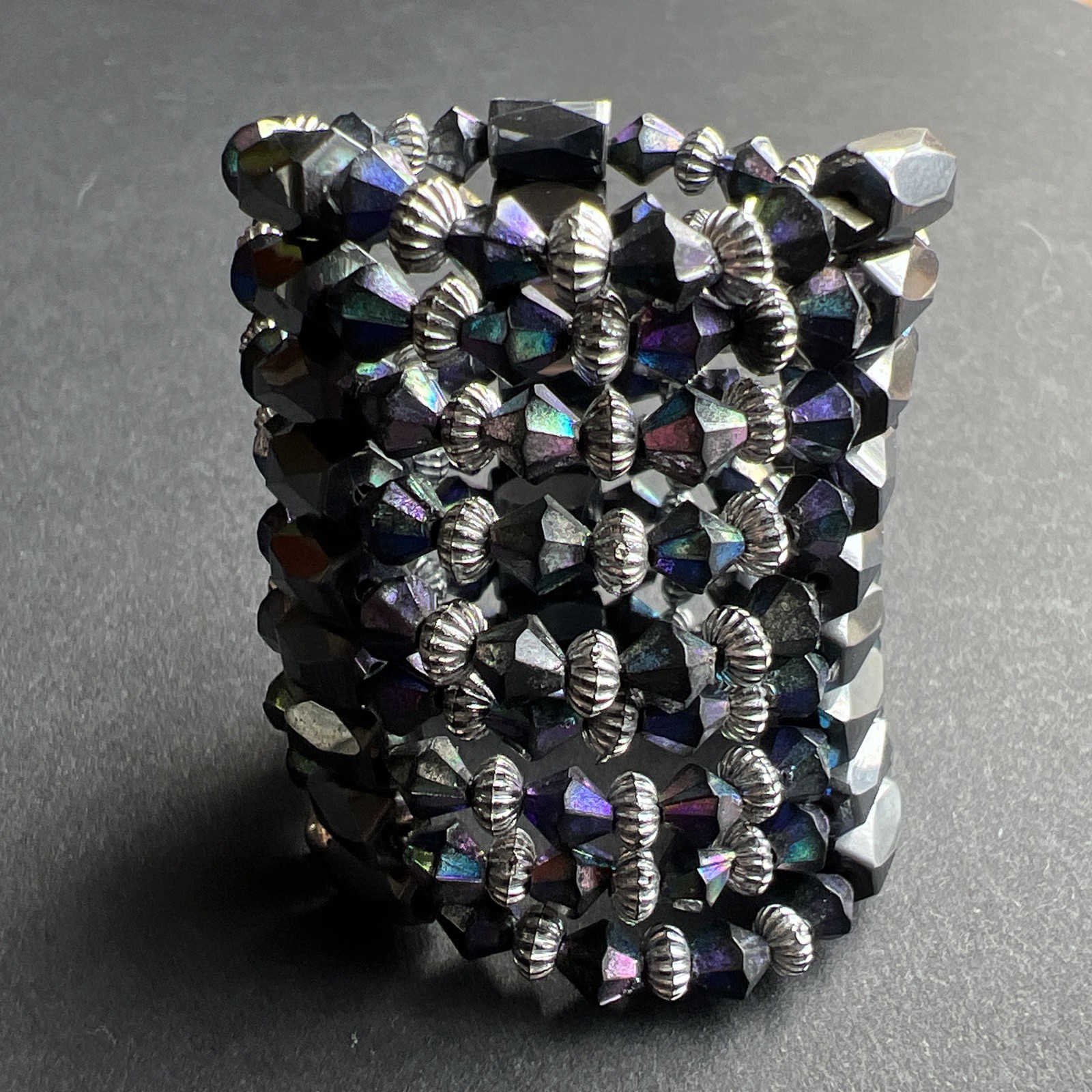 Iridescent Magnetite Wrap Bracelet Purple Blue Silver Tone Vintage Adjustable