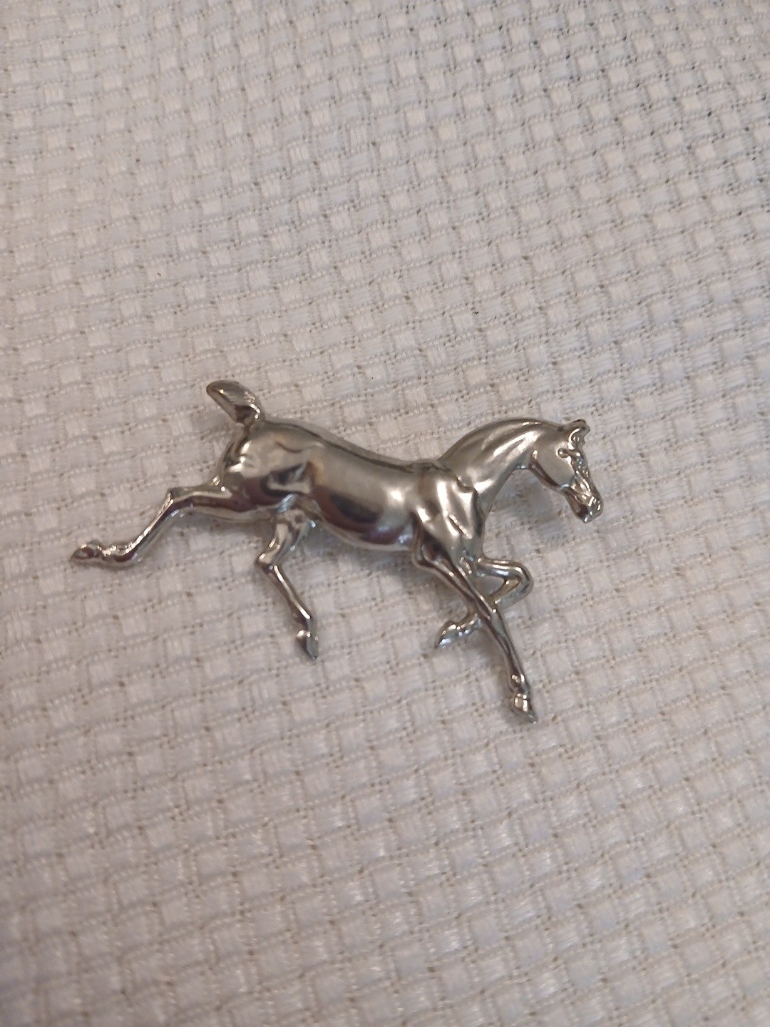 Vintage Beau Sterling Silver Horse Pin Brooch Equestrian Trotting Running 1.5″