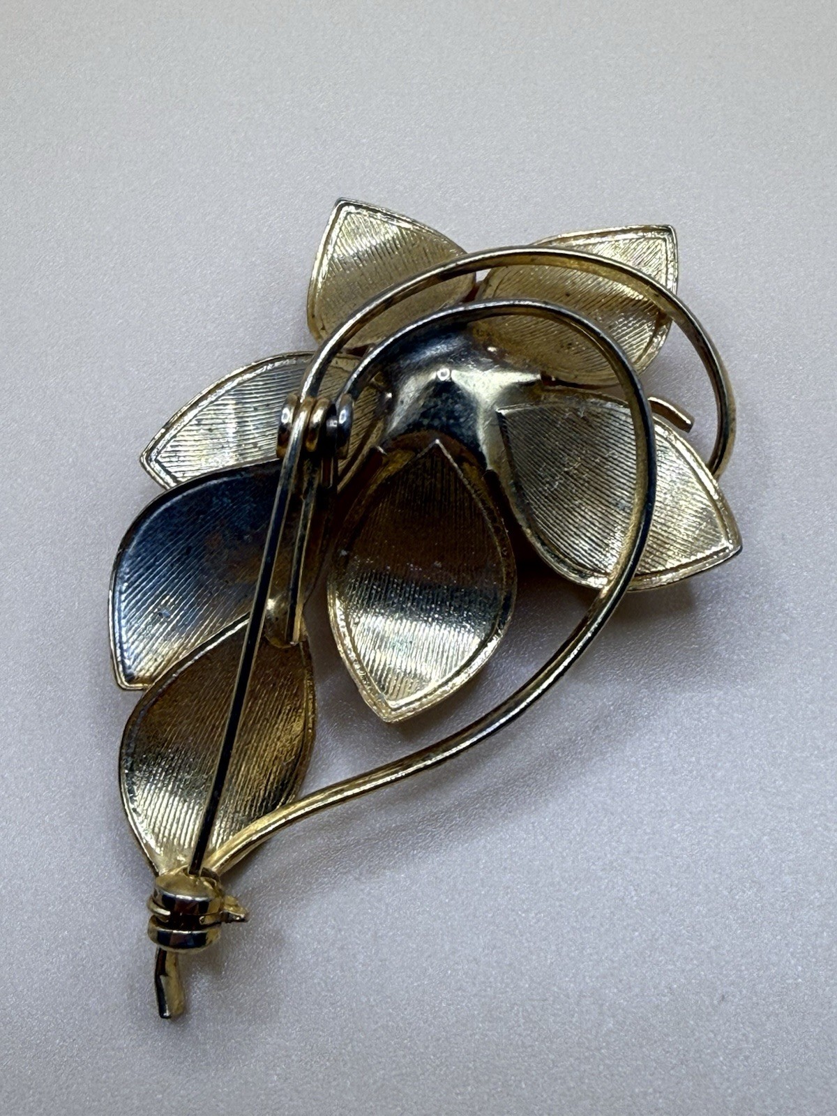 Gold Tone, Enamel And Acrylic Orange Berry/Flower Spray Brooch Pin