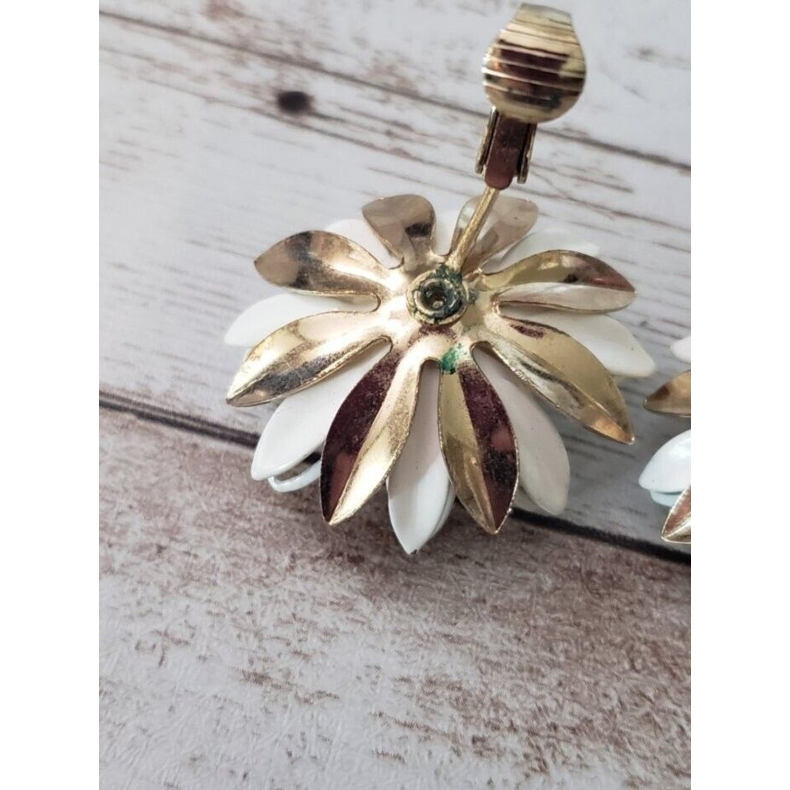 Vintage Clip On Earrings Stunning Off White & Gold Tone Large Statement Flower