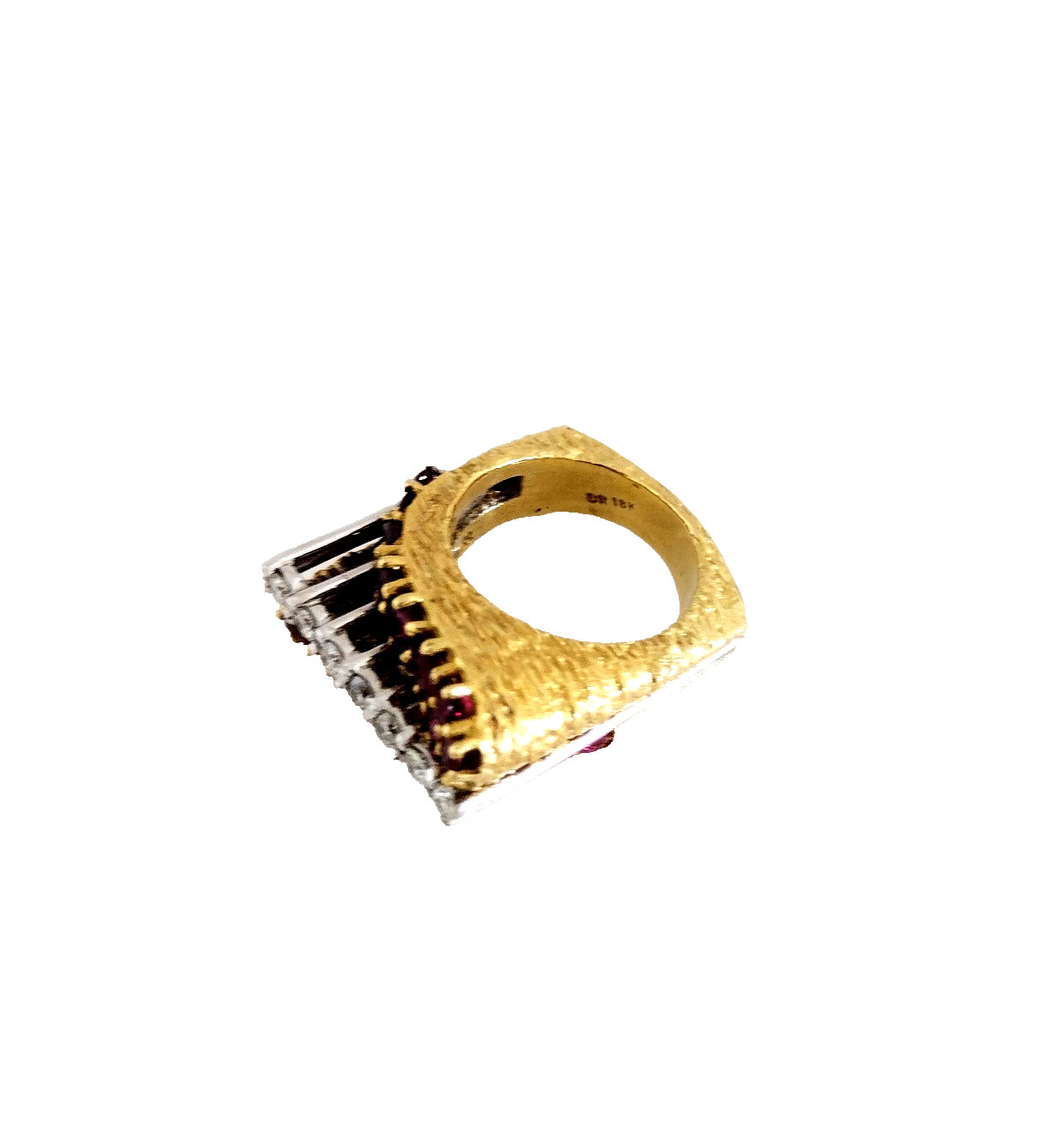 Modernist Ring With Rubies And Diamonds In 18k Yellow Gold