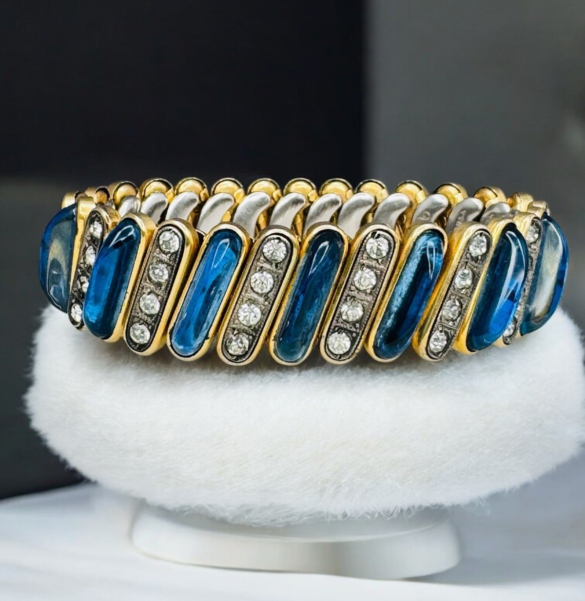 Vintage Blue Glass Cabochon Expansion Bracelet Rhinestones Nice DFB Co