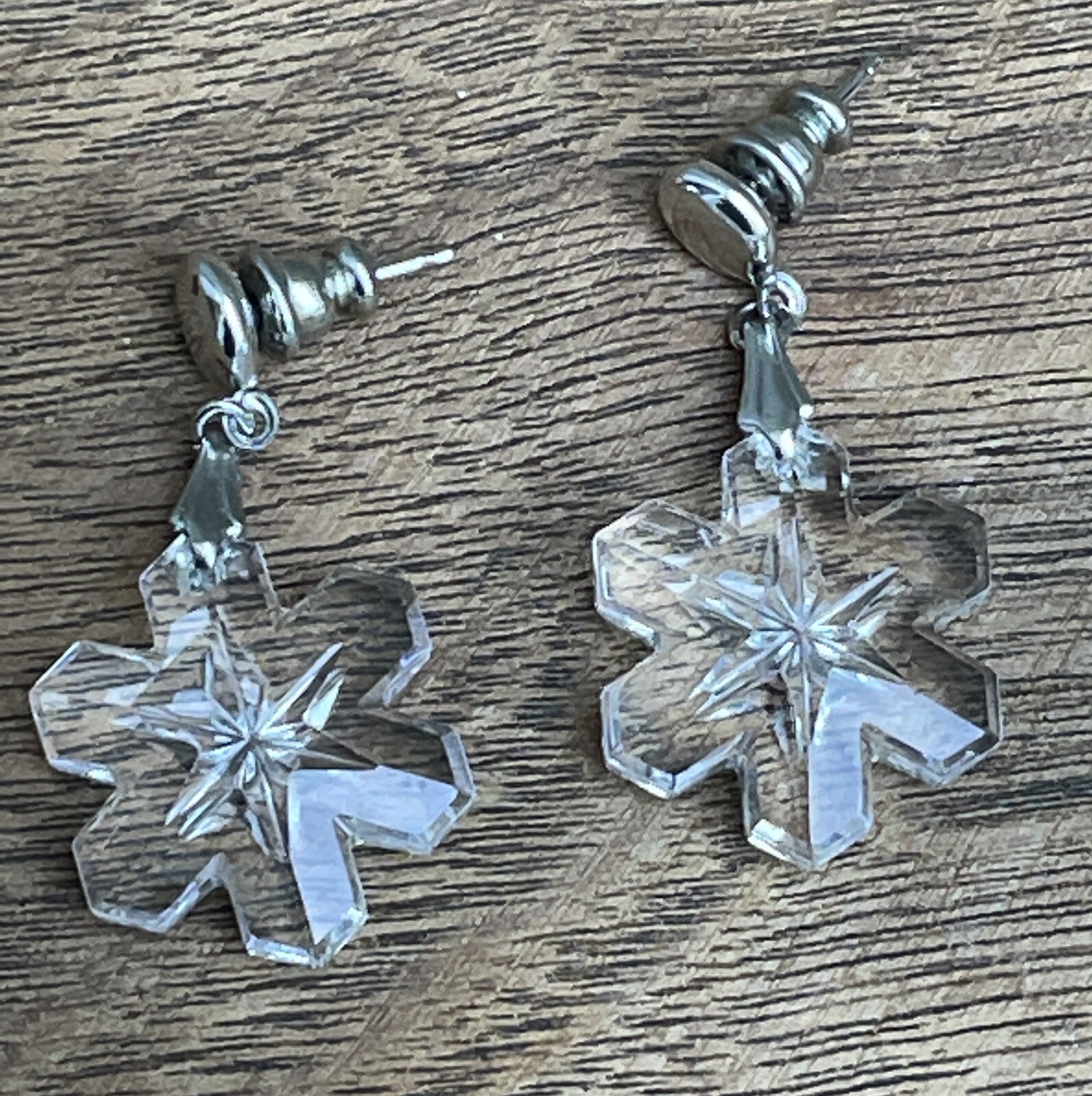 Vintage Earrings Crystal Cut Glass Snowflakes Pierced Post Dangle Drop Jewelry