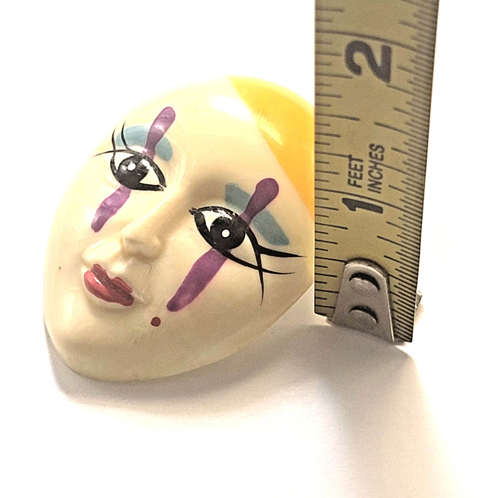 Vintage Face Mask Brooch Pin Clown Theater Art Portrait Costume Jewelry Resin