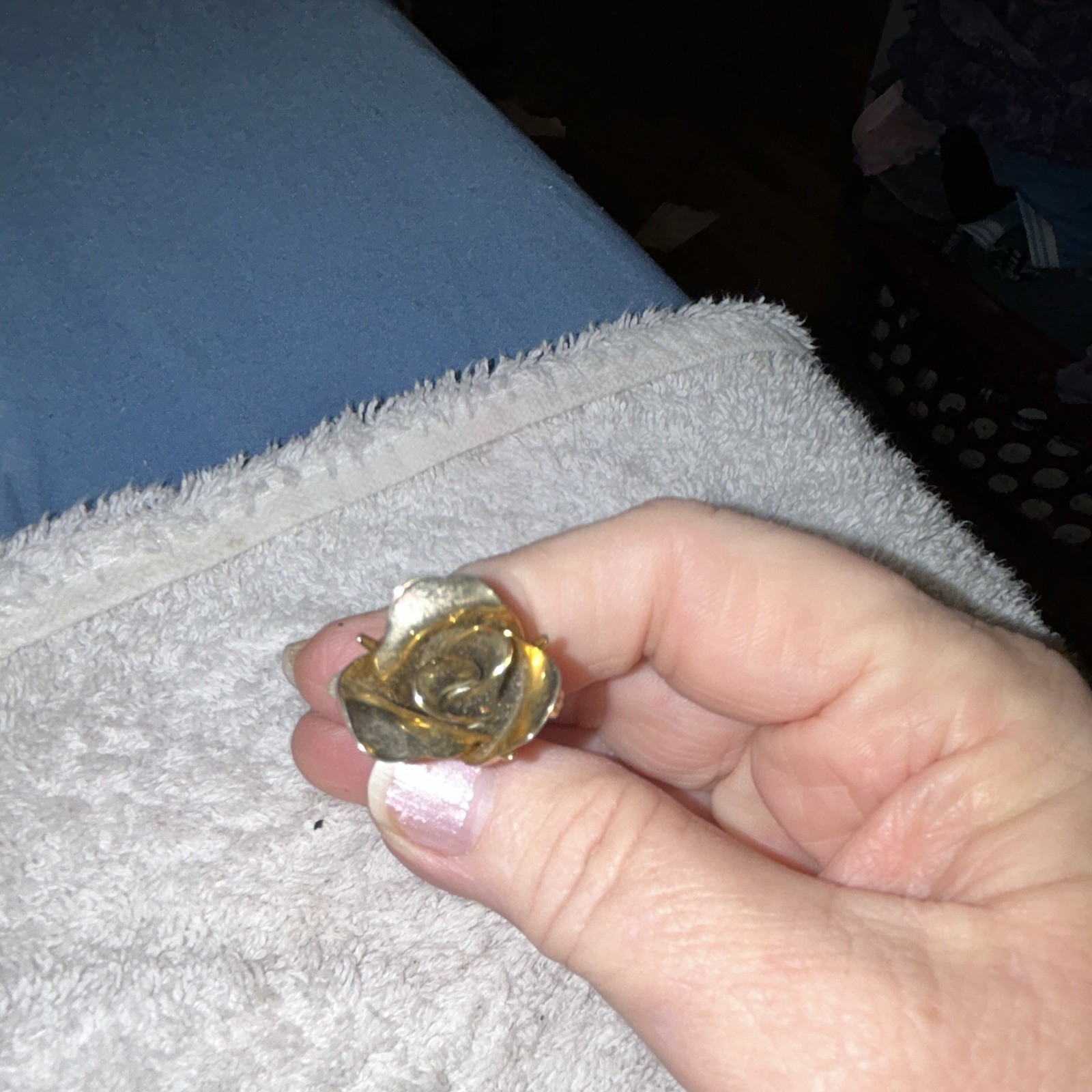 Vintage Gold Tone Rose Brooch Pin, 3″ Length