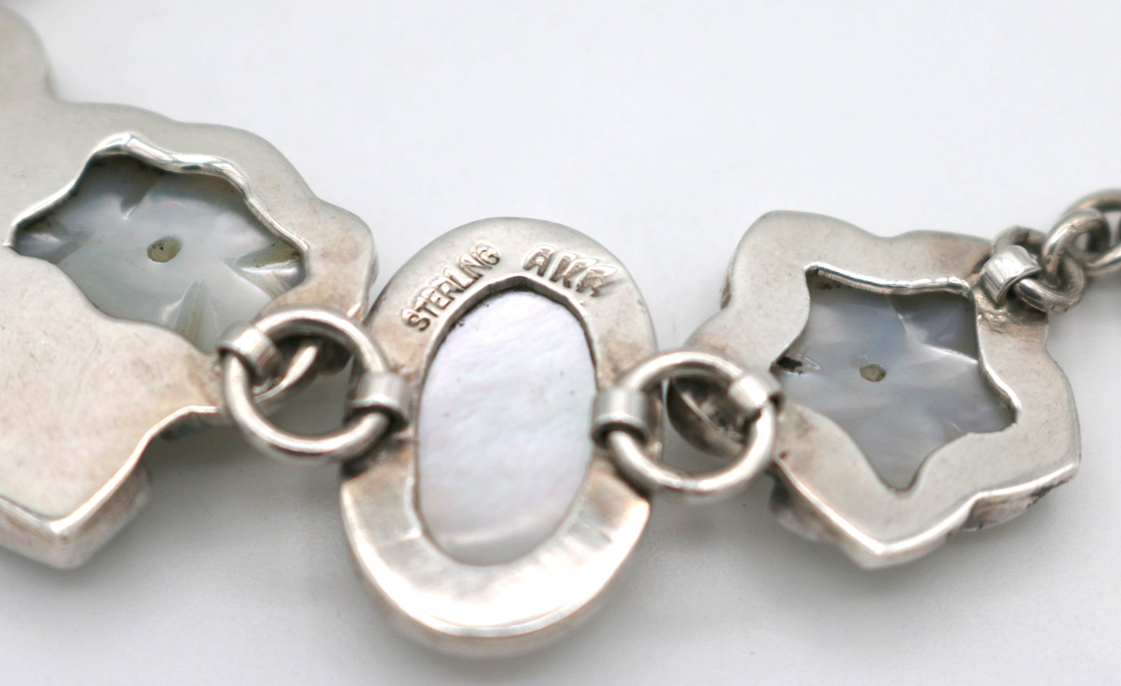 AKR Amy Kahn Russell Sterling Silver 925 Carved MOP Flowers Bracelet 7.5”