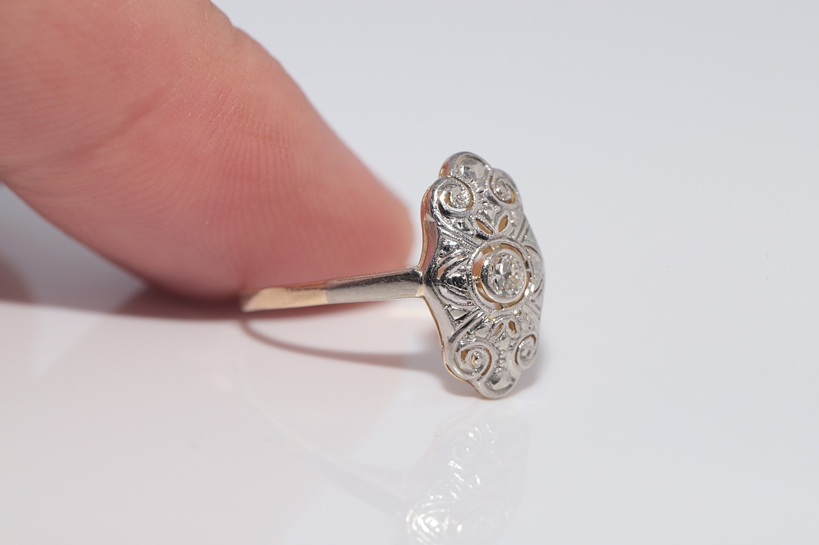 Antique Circa 1920s Art Deco 14k Gold Natural Diamond Decorated Navette Ring