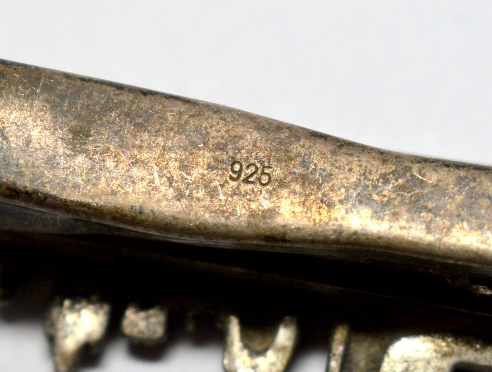 VINTAGE 925 STERLING SILVER CITY VIEW BUILDINGS EUROPE TIE CLASP BAR