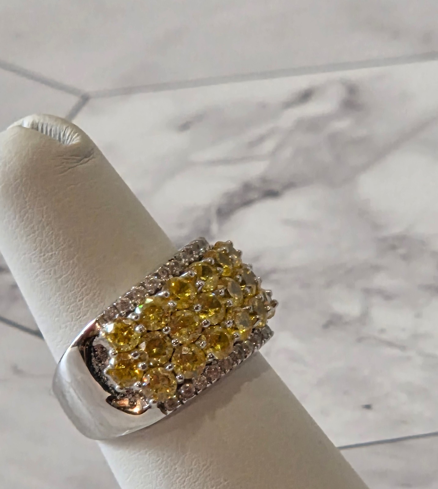VINTAGE 925 Silver signed SD 3 Row Yellow Citrine w/ CZ Accent Ring sz 5