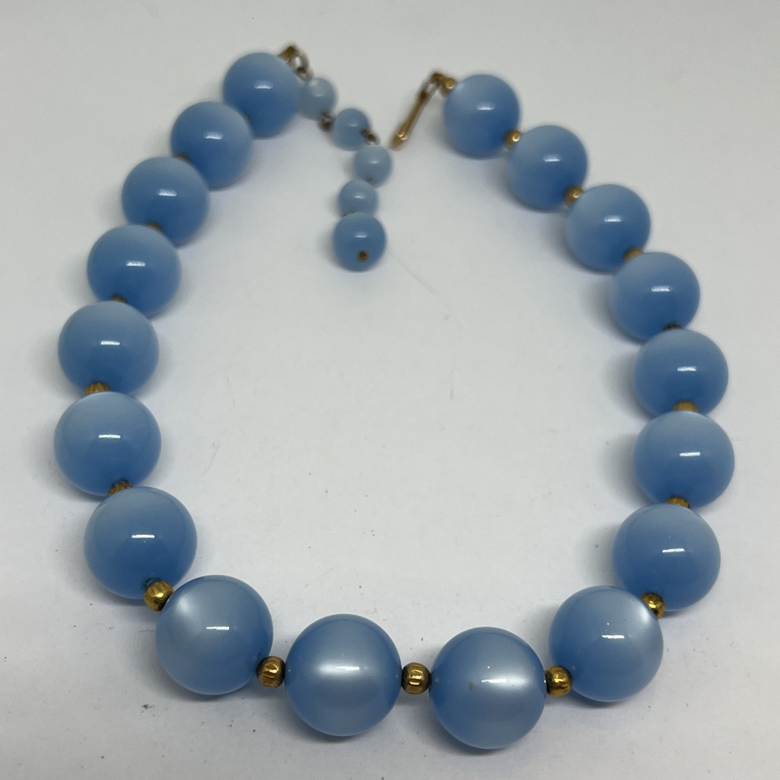 ⁠Vintage Blue Moonglow Lucite Bead 15”-17”Necklace Chunky J-Hook Choker