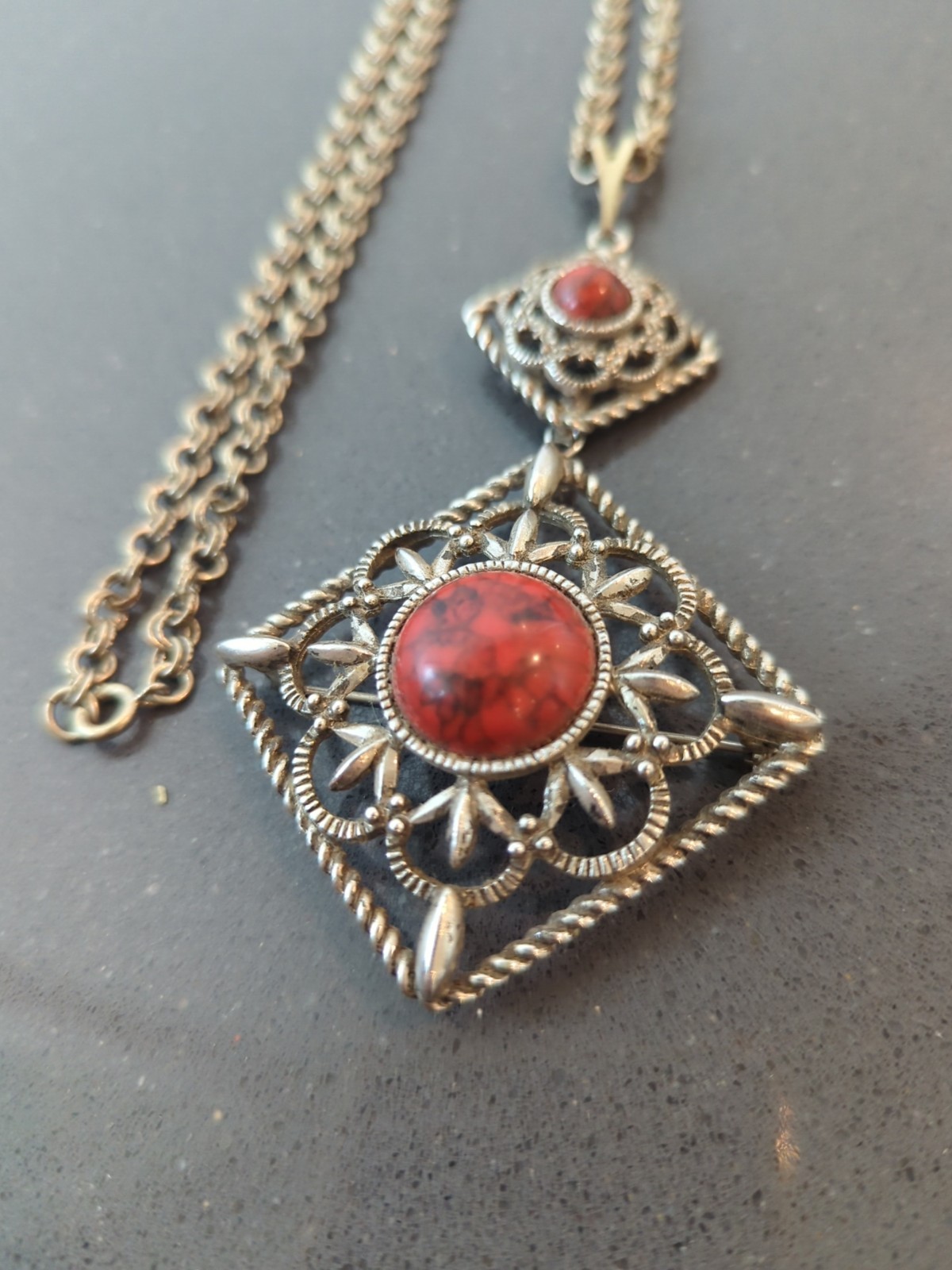 Sarah Coventry Vintage 1978 Inca Fire Red Pendant Necklace and Brooch Set K112