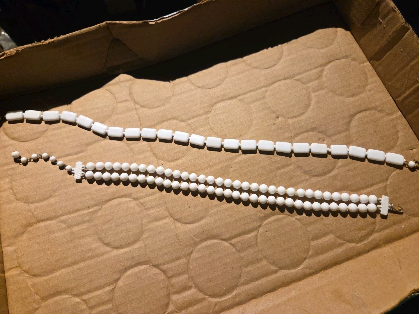 Vintage Milk Glass 17 1/4 Inch Chiclet And 15 1/4 Inch Double Tier Choker