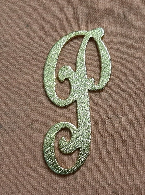 Letter Initial P Fancy Script Textured Gold Tone Lapel Pin