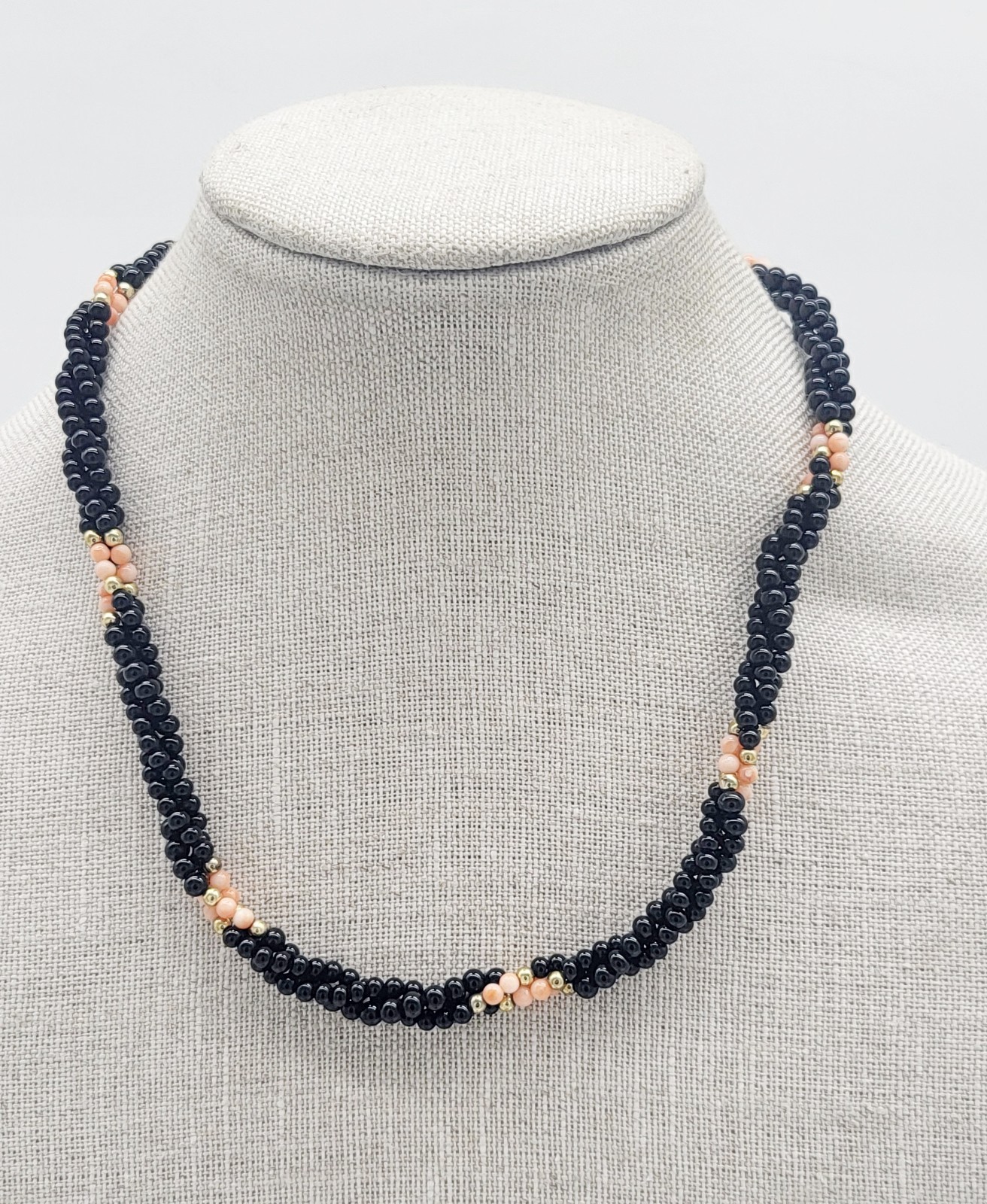vintage 18″ costume necklace, multi strand black onyx and coral beads