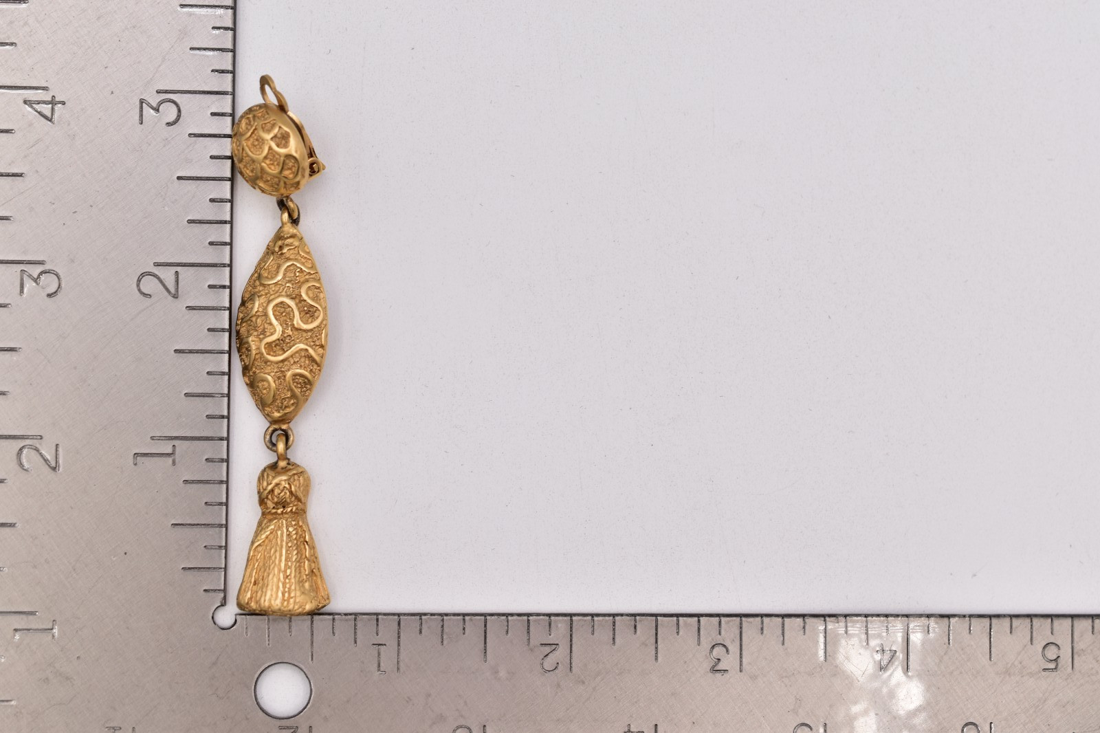 Erwin Pearl Vintage Gold Tassel Clip On Earrings Textured Statement Signed BinAV