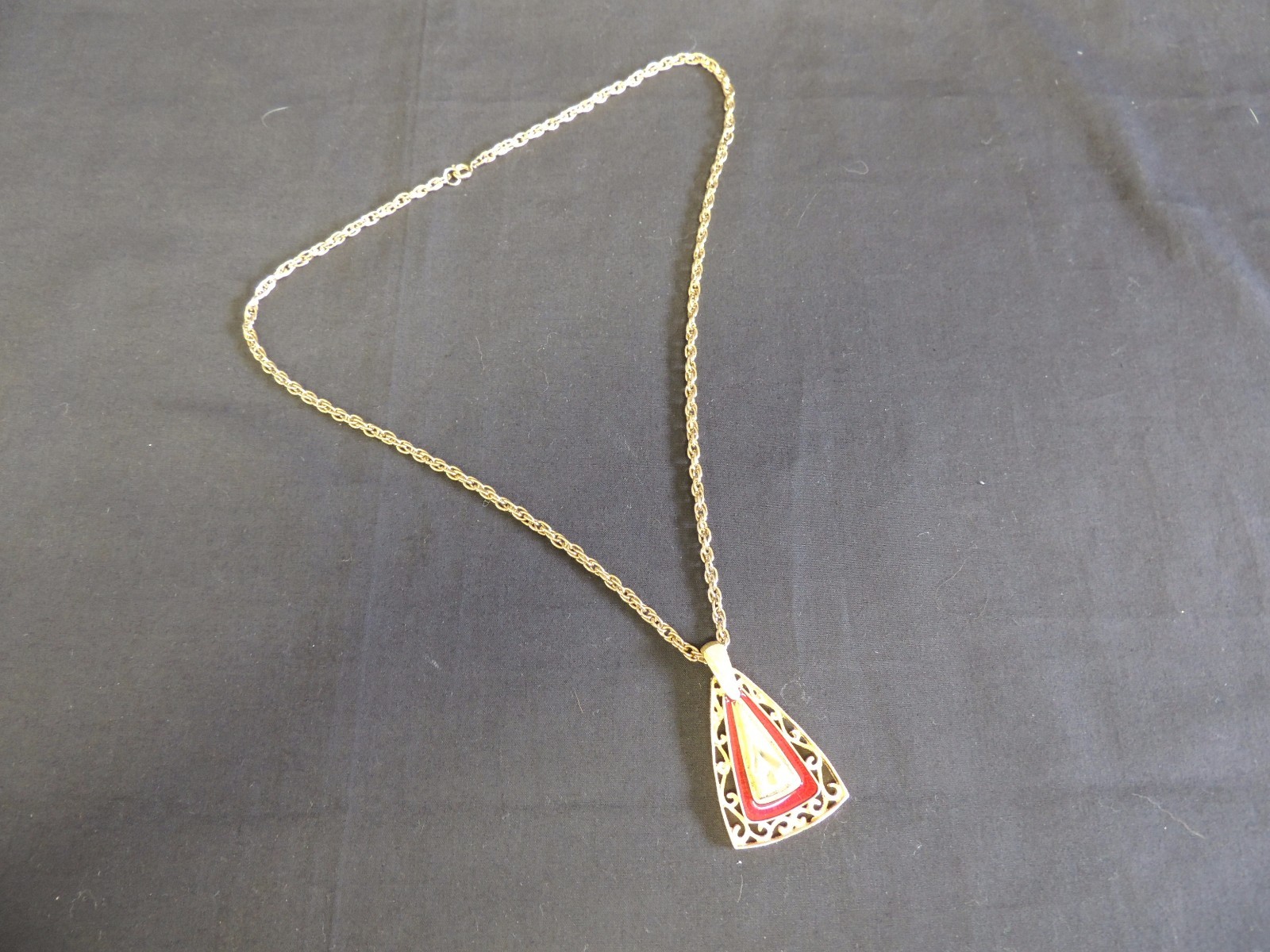 Vintage Goldtone Revere Chain Triangle Pendant Statement Necklace Red Enamel Fun