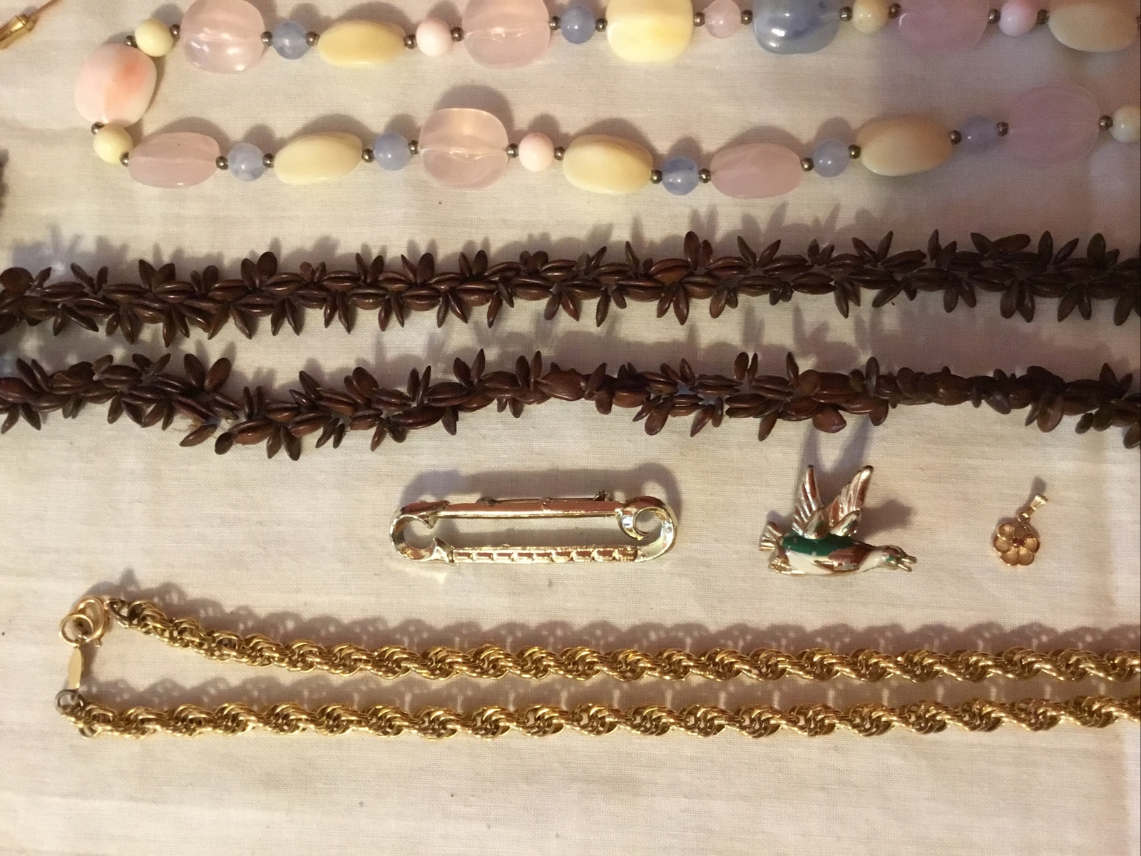 Estate Auction Vintage Jewelry Lot Necklaces Brooches Pins Earrings Freirich