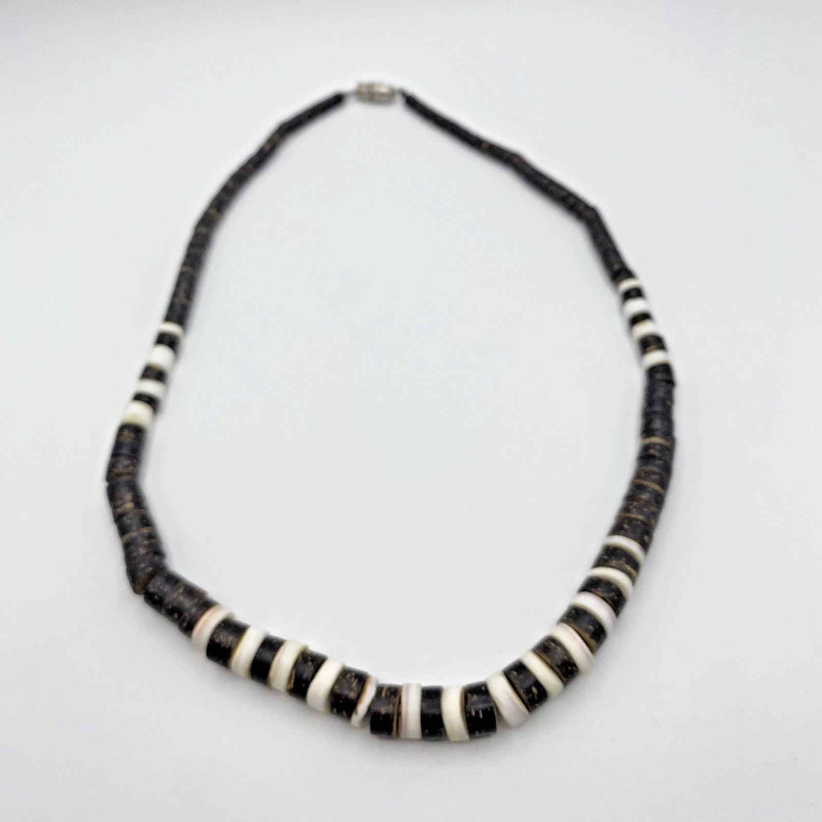 Vintage Coconut and Shell Beaded Graduated Necklace Brown White Barrel 18 inches