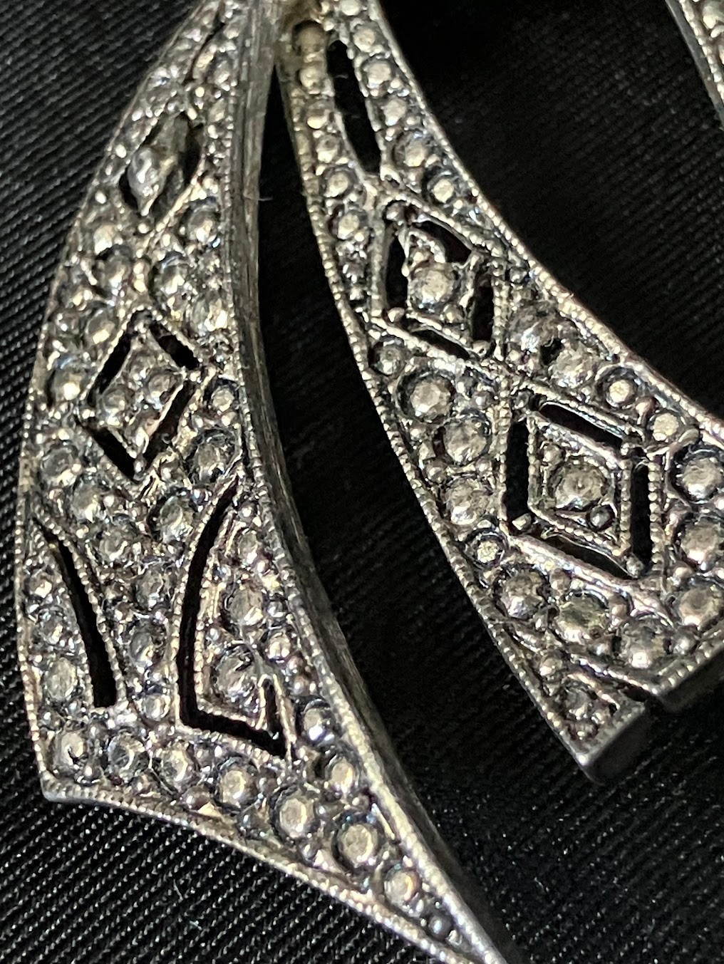 Vintage Metal Bow Brooch Faux Marcasite Style Knotted Ribbon Pin 3″