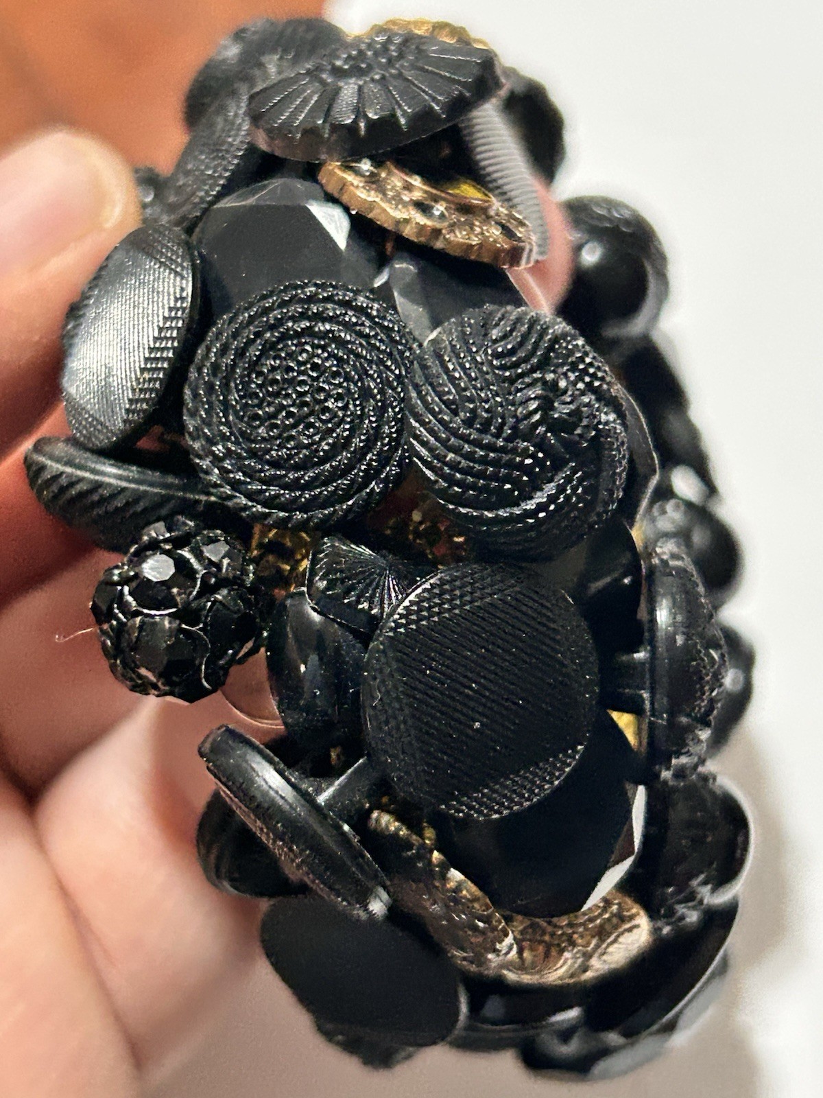 VTG 70s Mid-Century Buttons Treasure Bracelet Crochet Black/Gold Victorian Style
