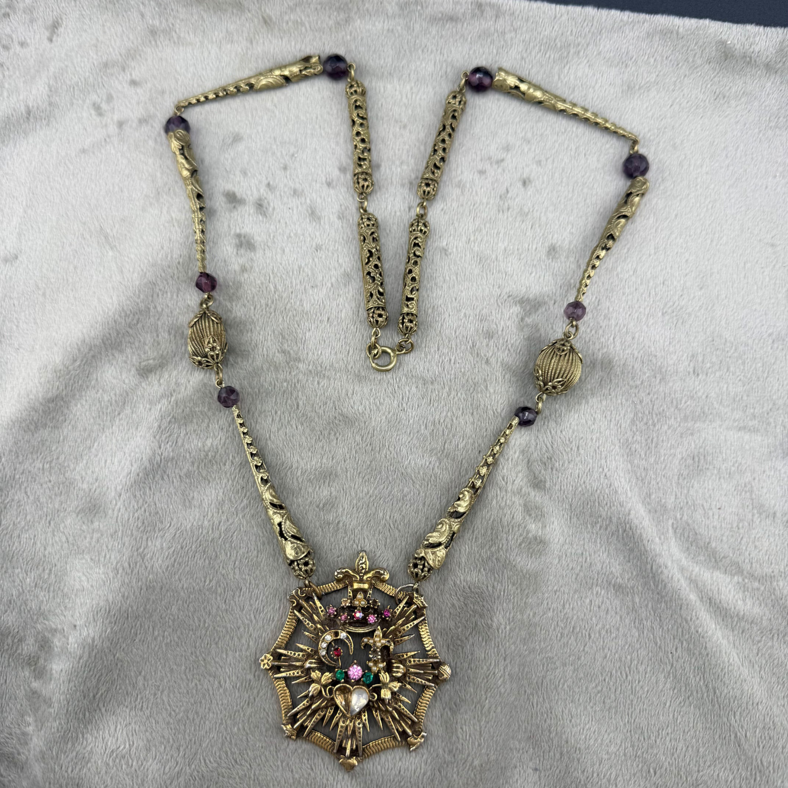 Vintage Masonic Medallion Necklace Gold Tone Filigree Chain Rhinestone READ 28”