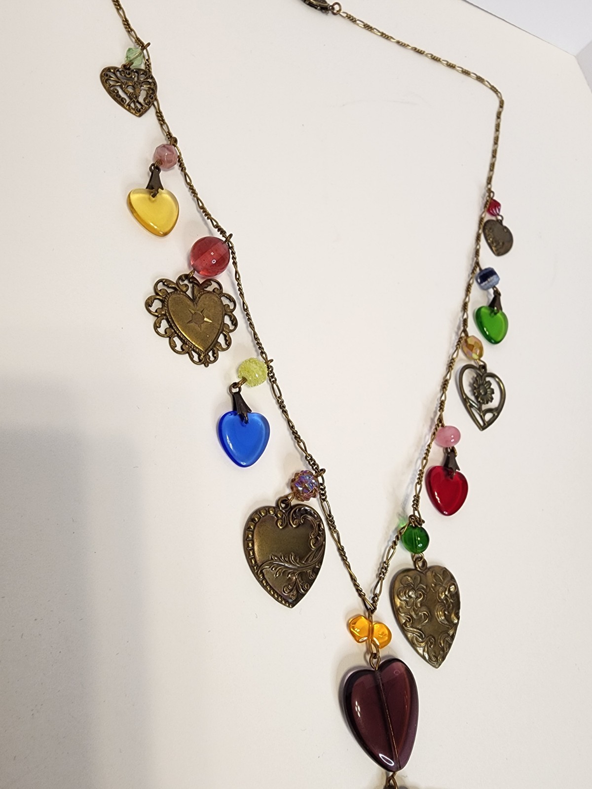 Vintage GWS Glassworks Studio LTD Hearts Fan Necklace