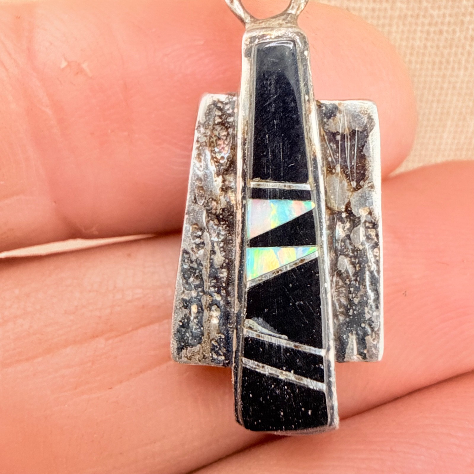 Vintage Sterling Silver Necklace Pendant Opal Inlay 19”