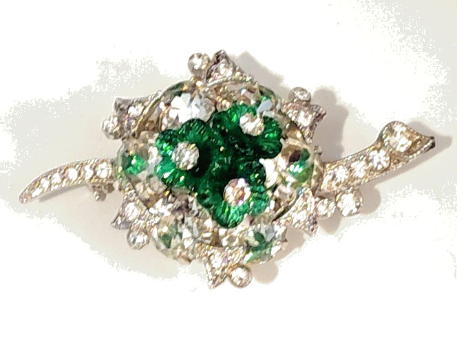 Vintage Stunning Eisenberg Ice Clear & Emerald Green Crystal Bouquet Brooch 6808