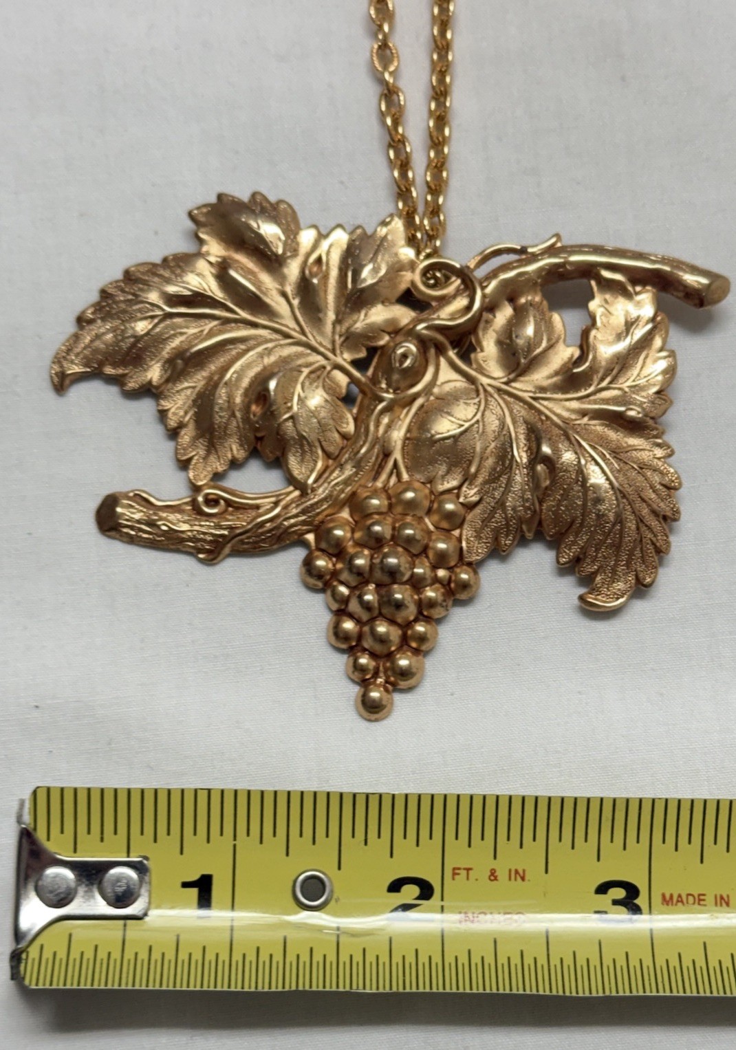 Goldtone GRAPE LEAF Cluster Large Pendant Necklace