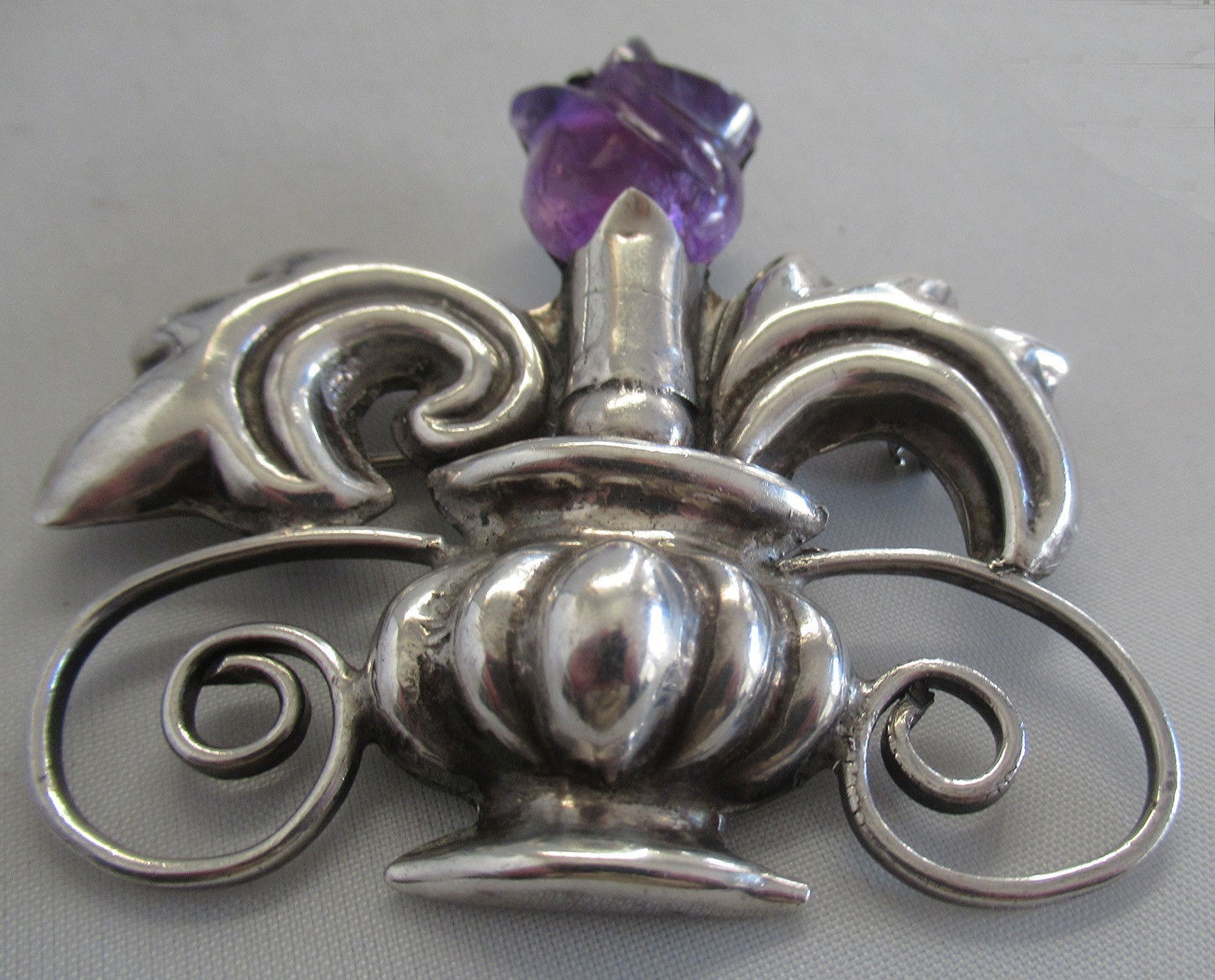 SPRATLING ERA STERLING BROOCH w AMETHYST FLOWER, 2 3/8 INCHES