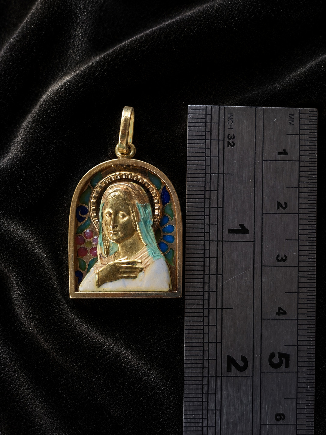 Rare 1930s Art Deco Virgin Mary Pendant 18K Gold & Plique-à-Jour Enamel