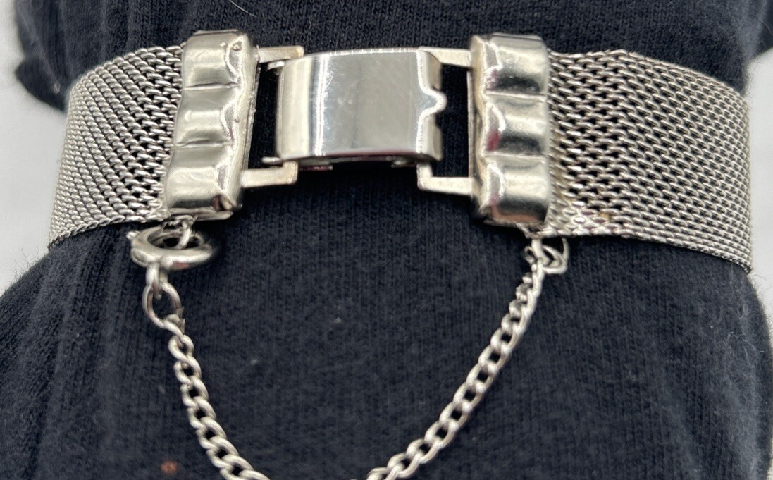 Vintage Reverse Cameo Silver Tone Clasp Bracelet W/ Safety Chain