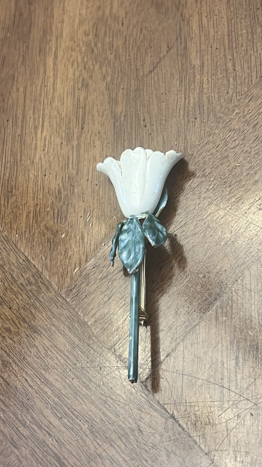 Vintage Sandor Off-White Enamel Tulip Flower Brooch Gold Tone Signed Rare!