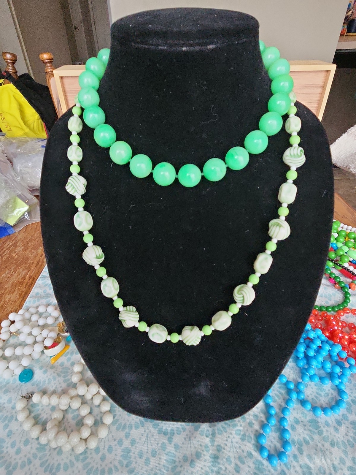 Huge Lot of Vintage Lucite acrylic Glass beaded Necklaces 1950s-1980s